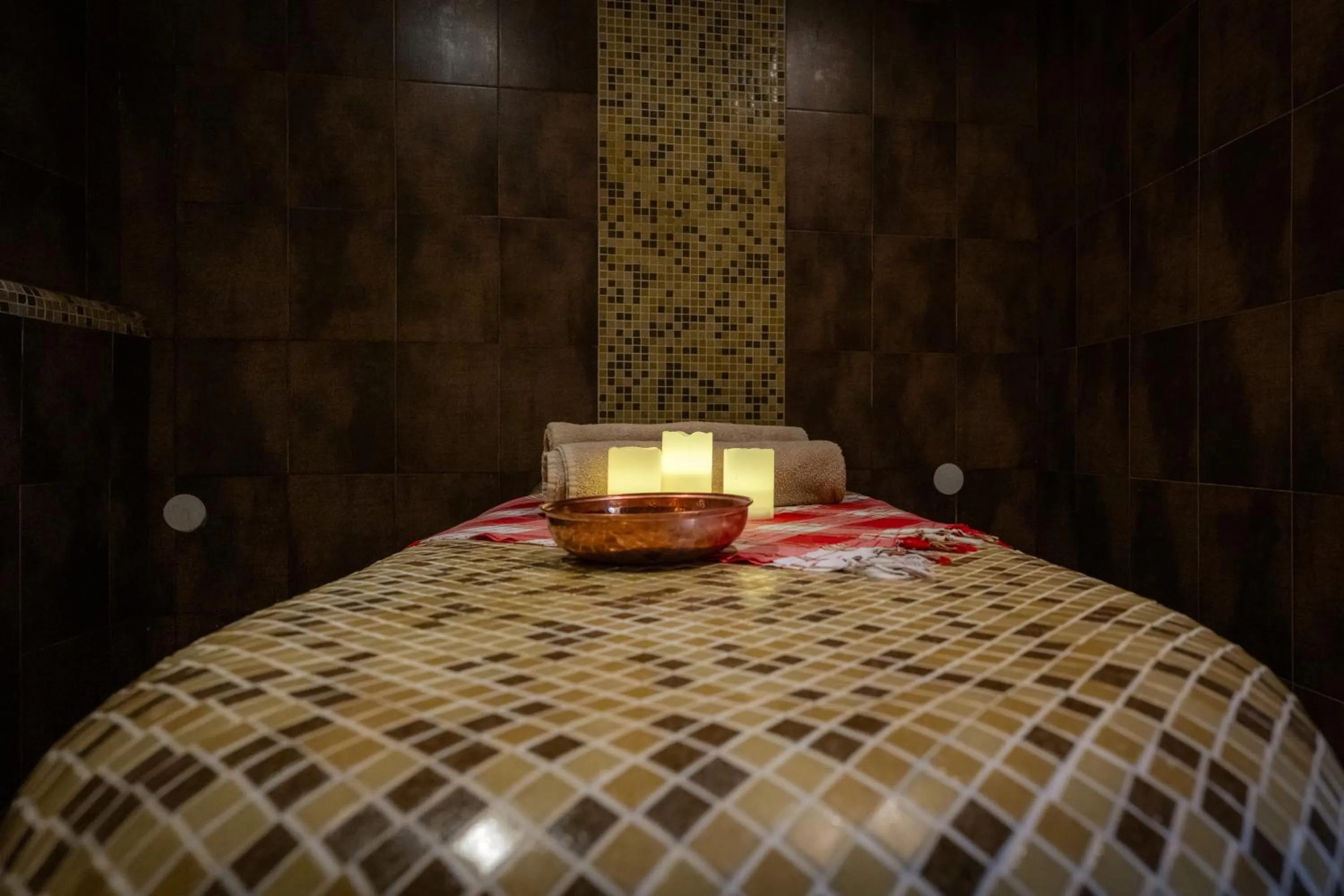 Bed in Snezhanka Hotel Pamporovo - Half Board & Swimming pool