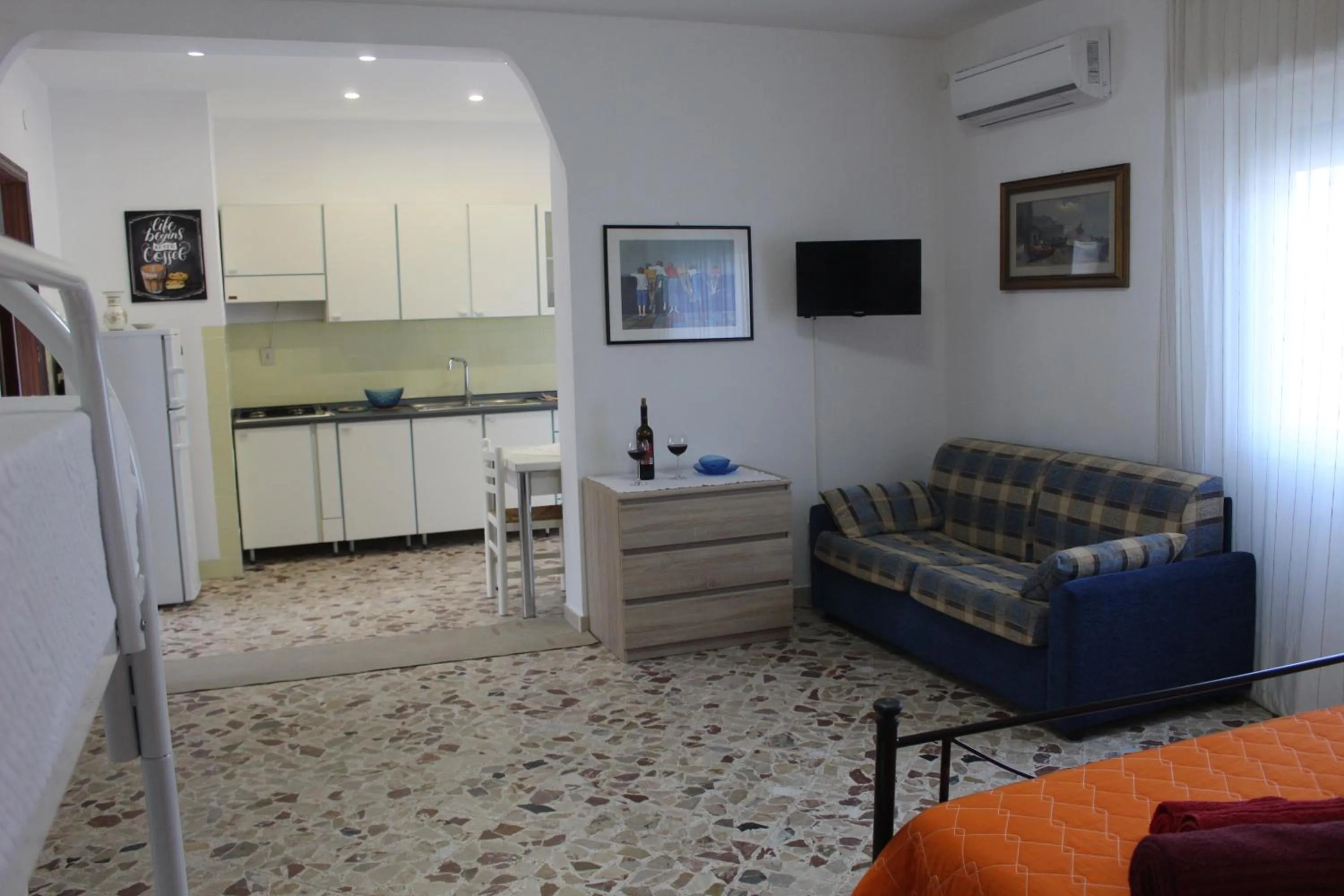 Photo of the whole room in Appartamenti Via Marconi