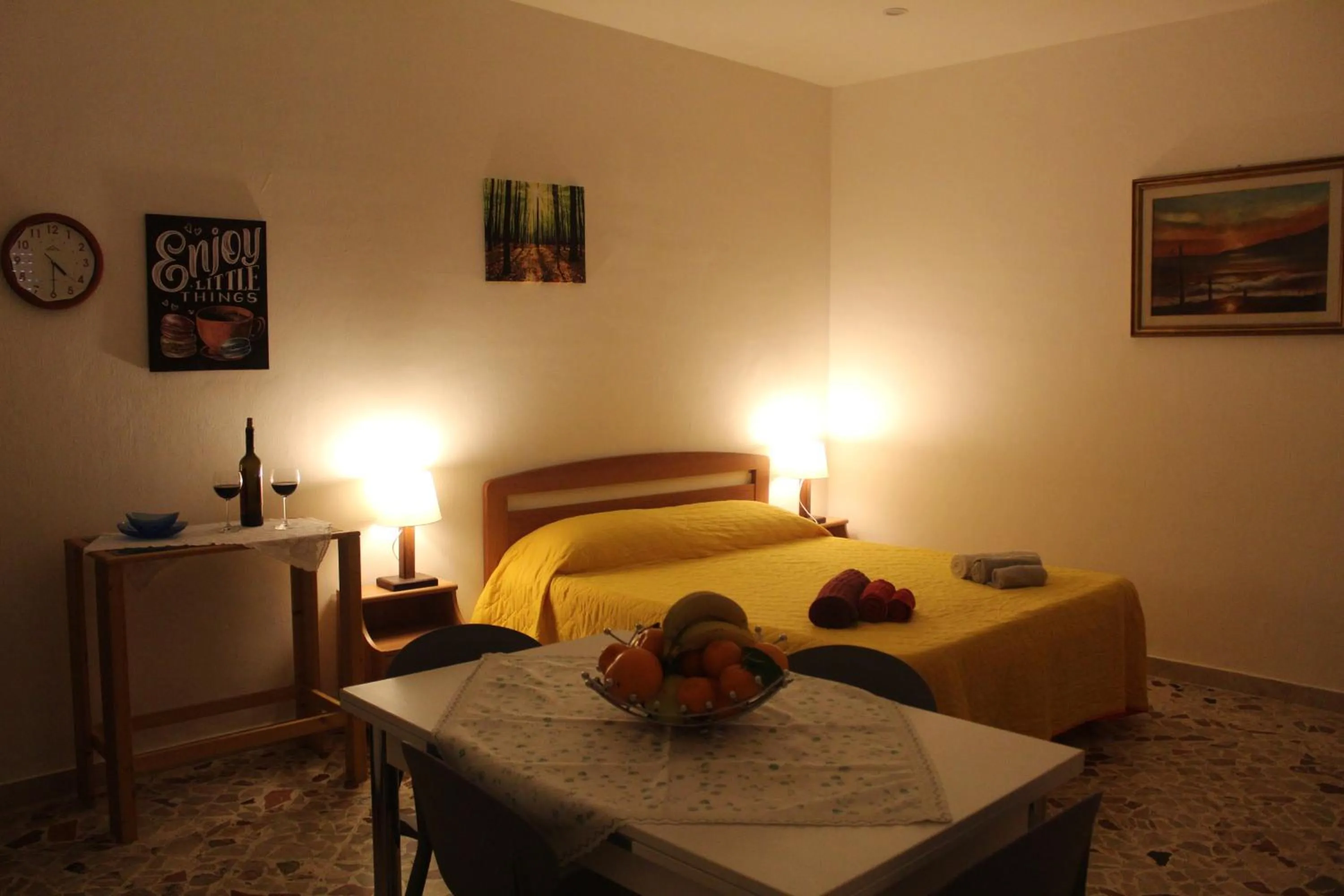 Bed in Appartamenti Via Marconi
