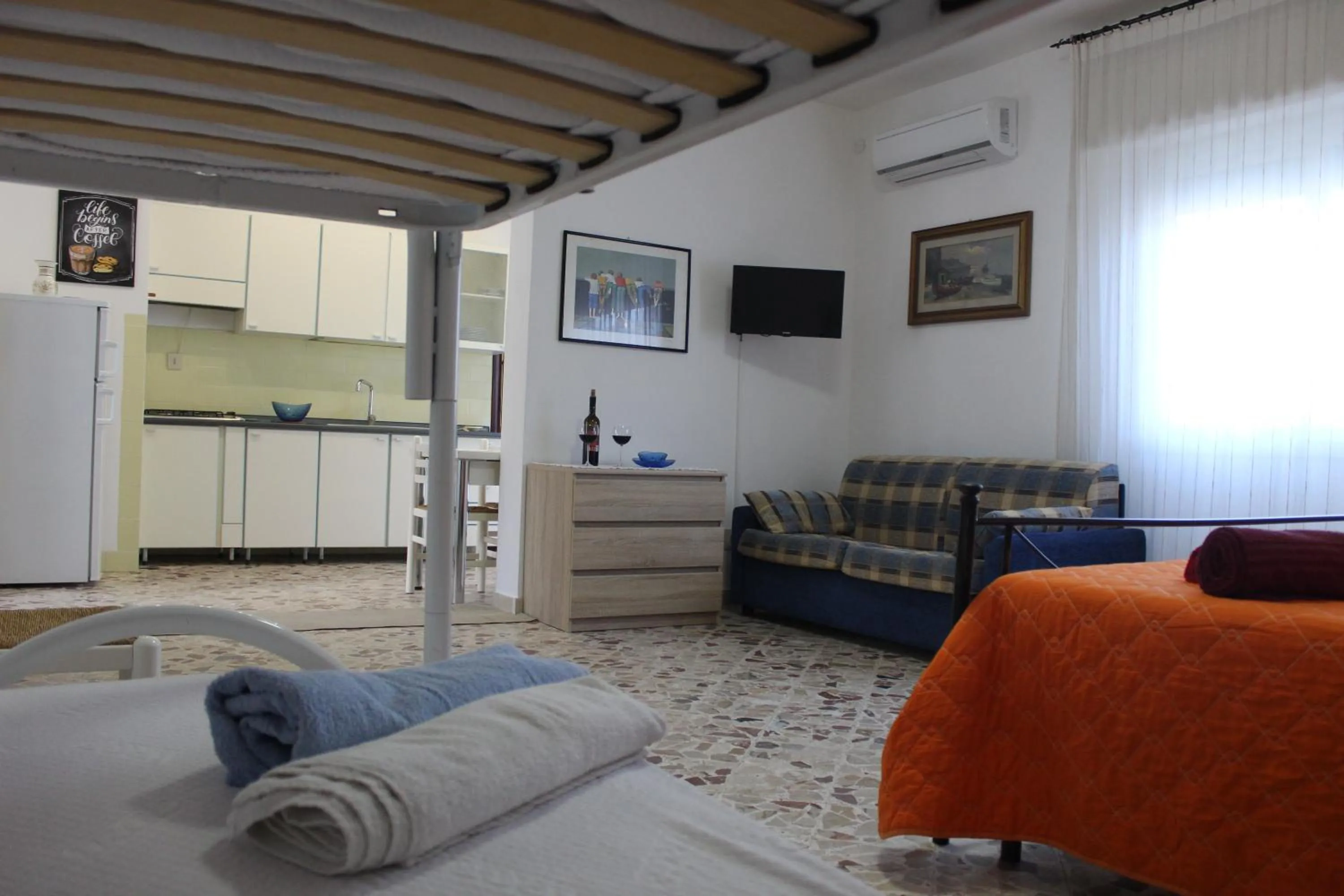 Bed in Appartamenti Via Marconi