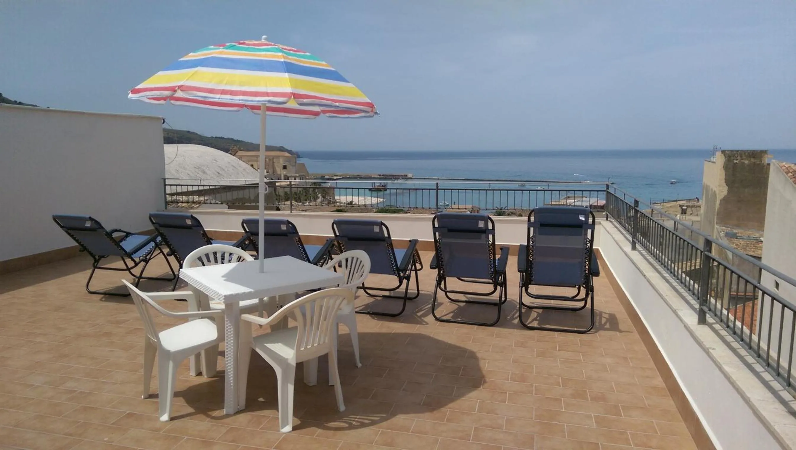 Balcony/Terrace in Appartamenti Via Marconi