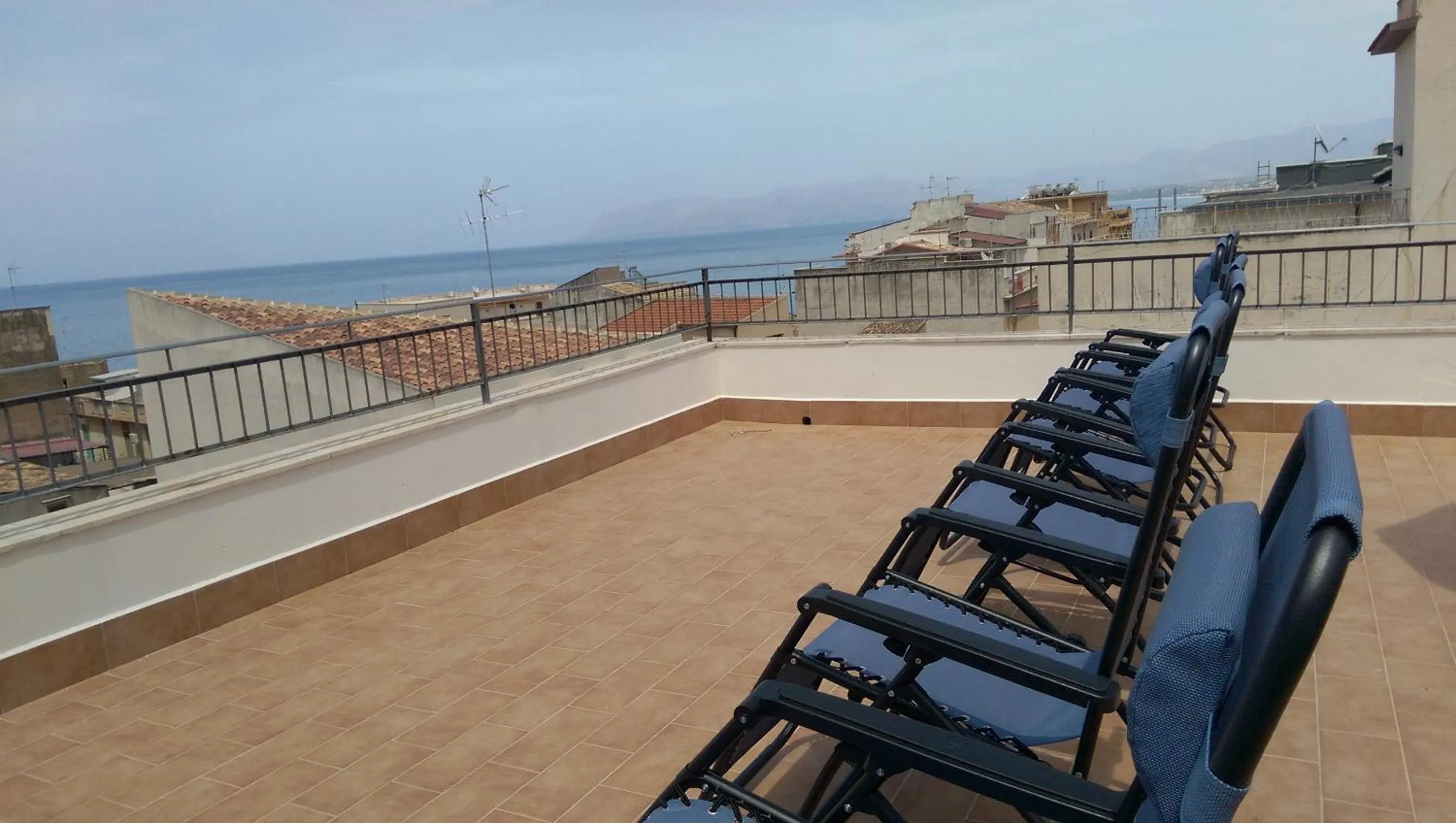 Balcony/Terrace in Appartamenti Via Marconi