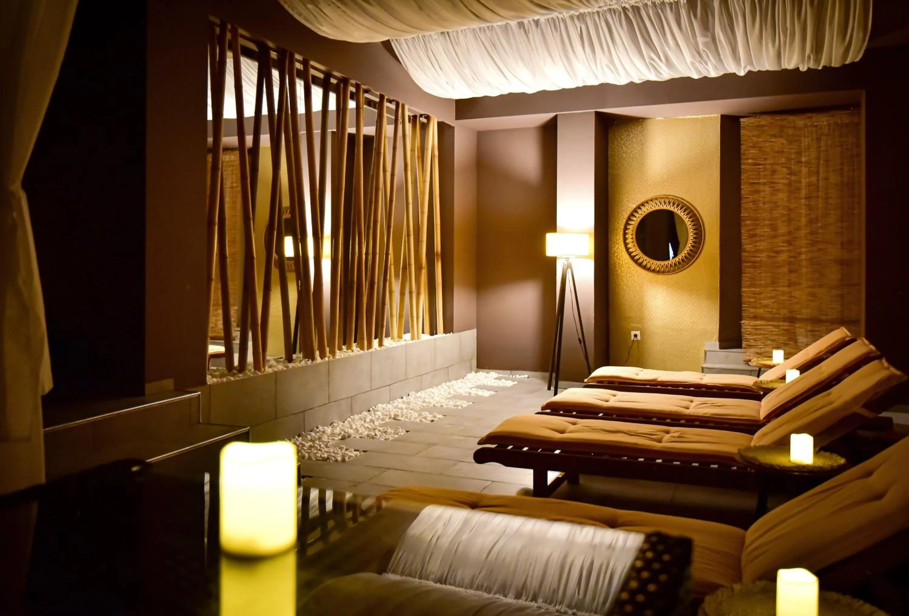 Rhodopi Home Hotel Chepelare- Half Board & Wellness