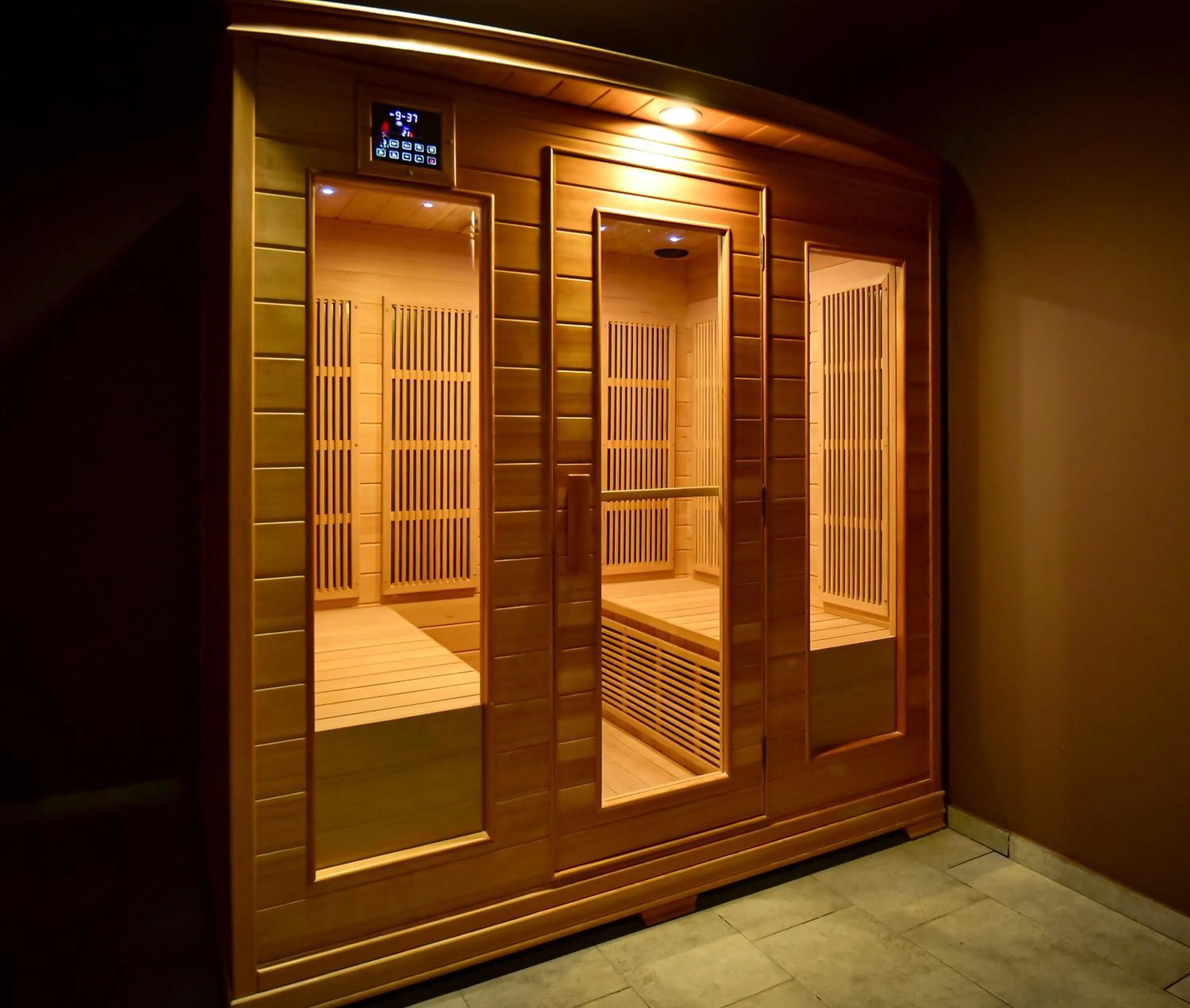 Rhodopi Home Hotel Chepelare- Half Board & Wellness