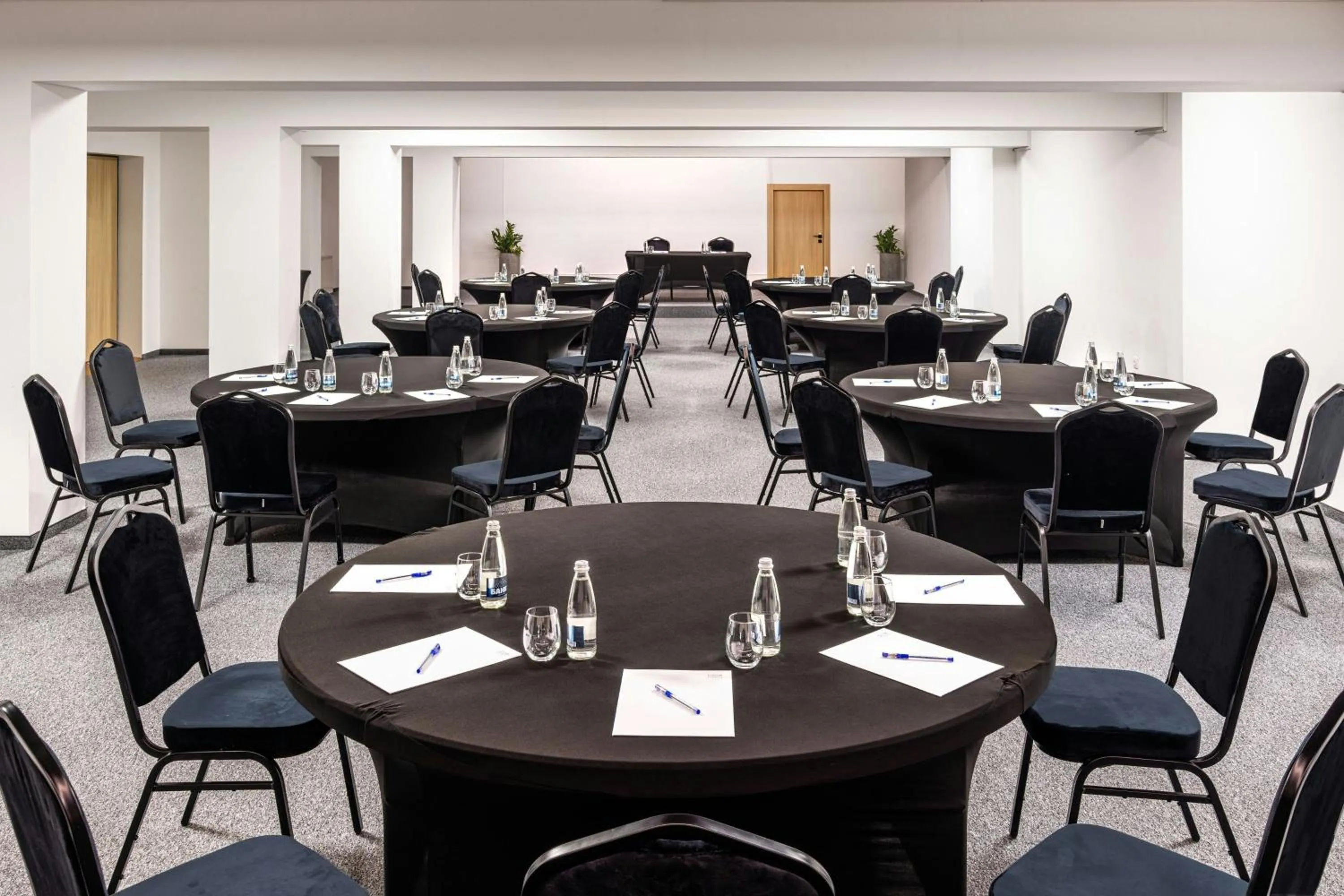 Meeting/conference room in Four Points by Sheraton Bansko