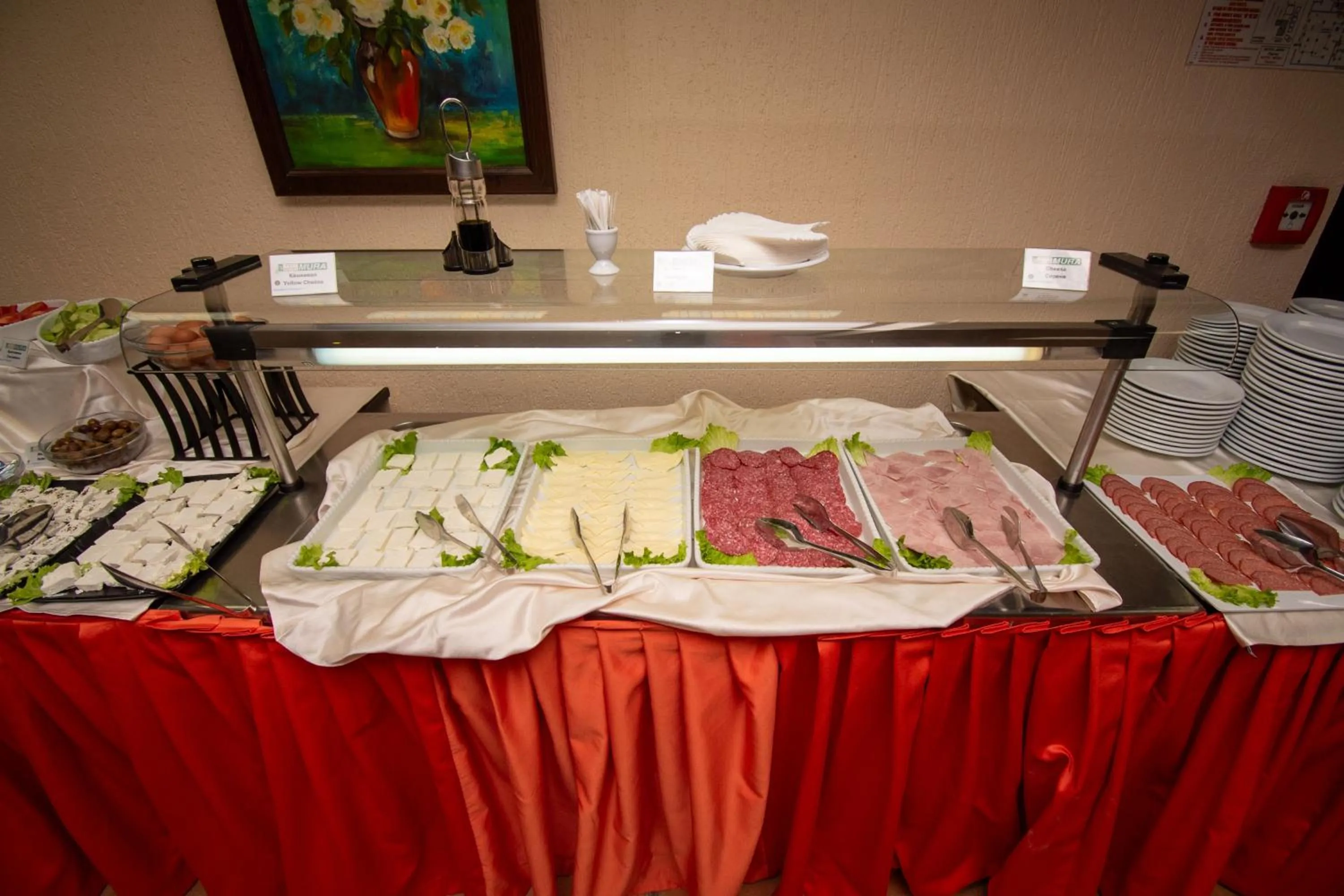 Restaurant/places to eat in Mura Hotel