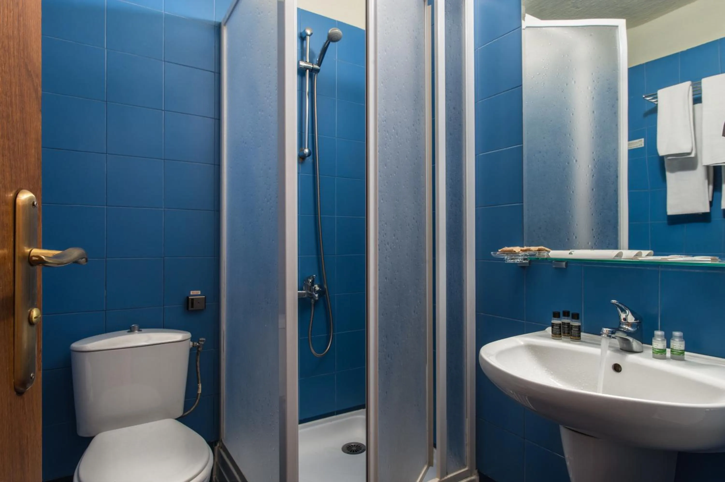 Bathroom in Hotel Pirin