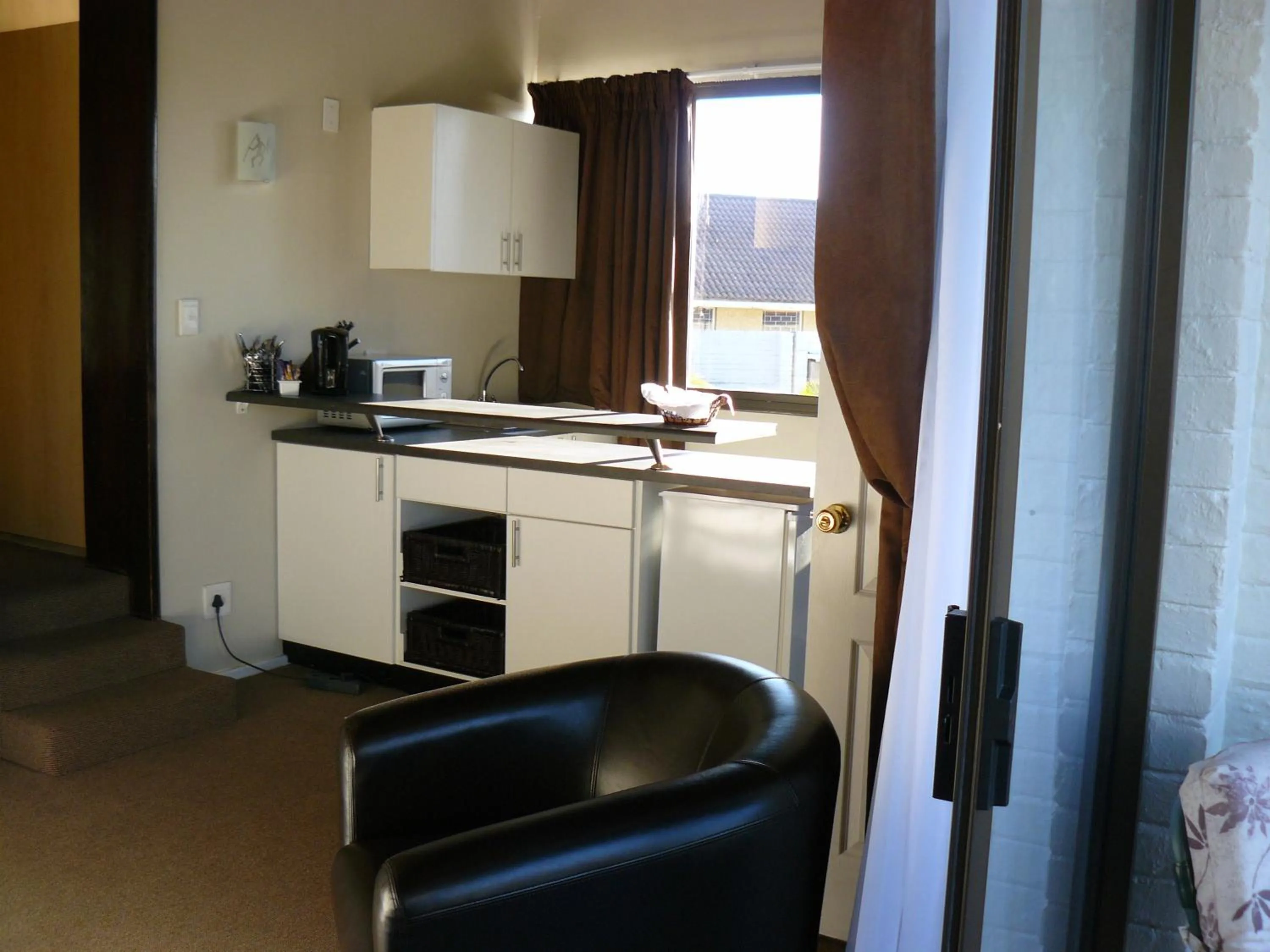 Coffee/tea facilities in See More Guest House