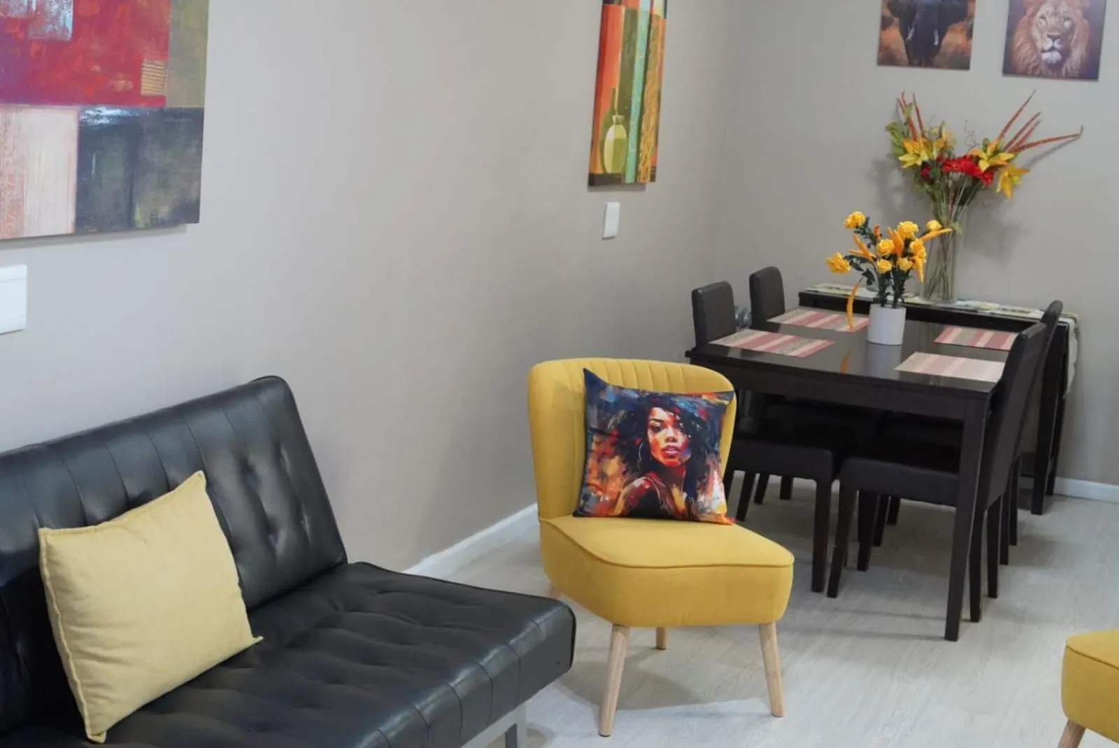 Living room in See More Guest House