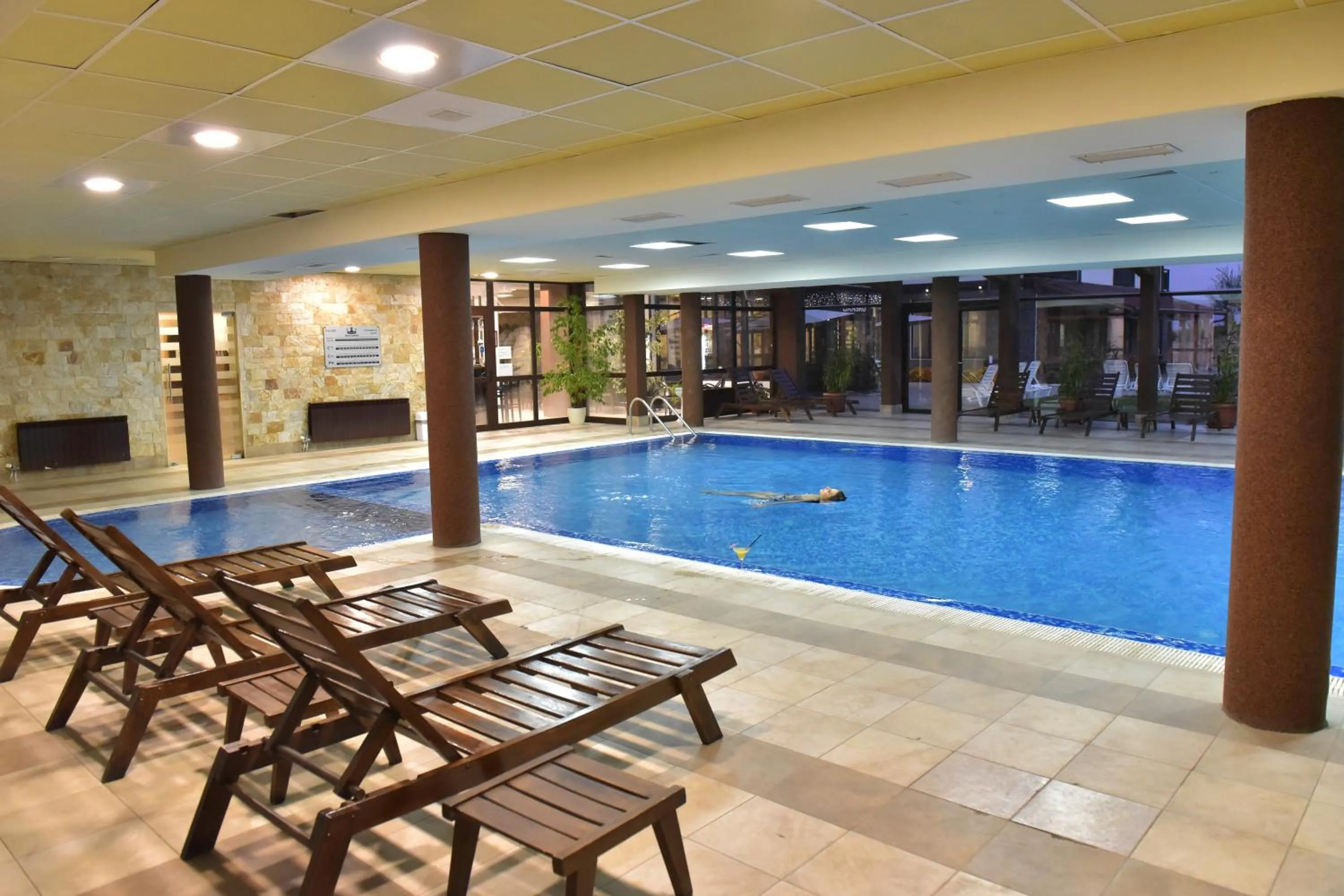 Swimming pool in Royal Bansko - Family Apart Hotel With All Inclusive Light or HB&Drinks and Hot Pool & Jacuzzis