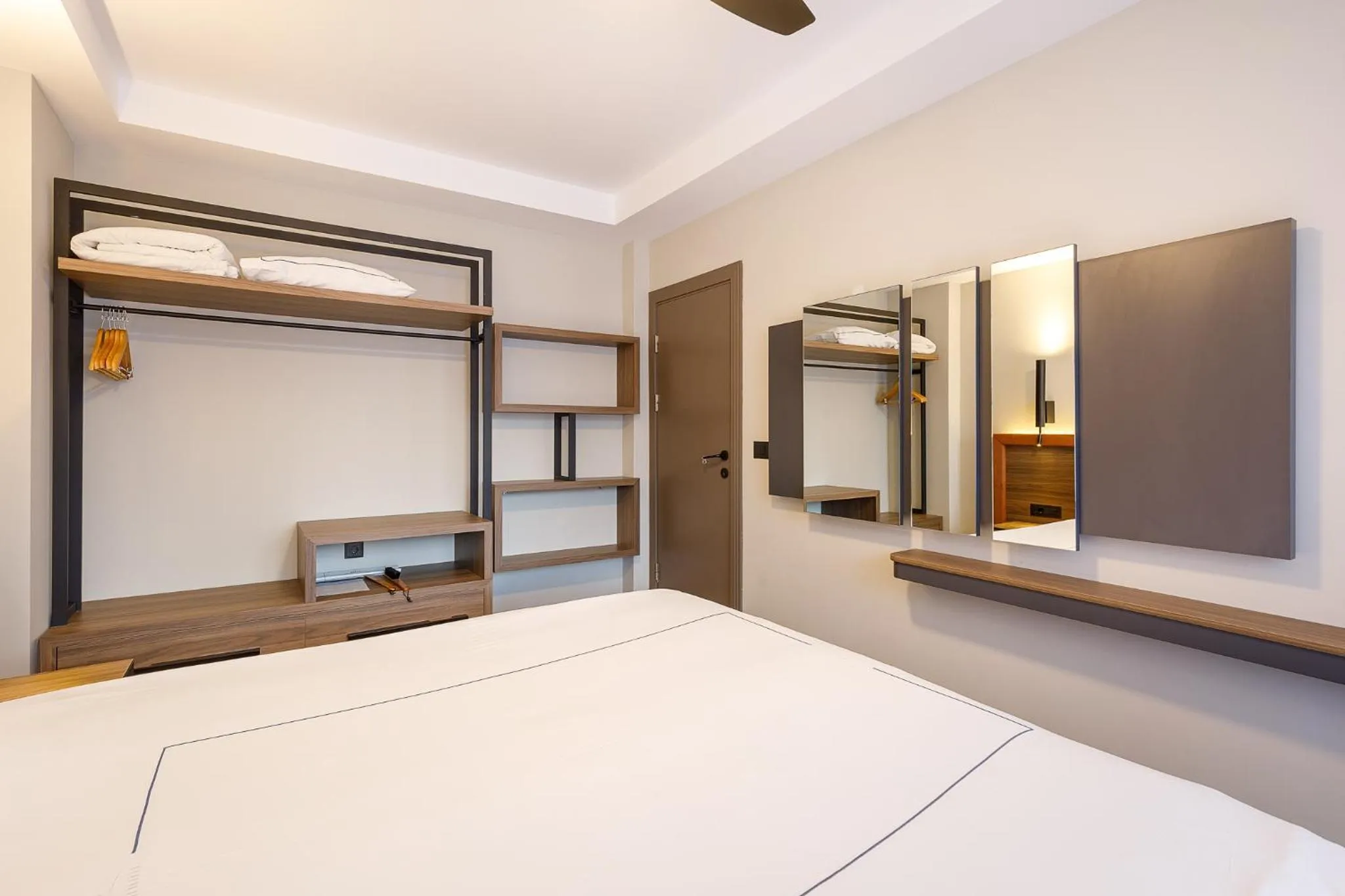 Bedroom, Bed in Regnum Bansko Ski Hotel & SPA