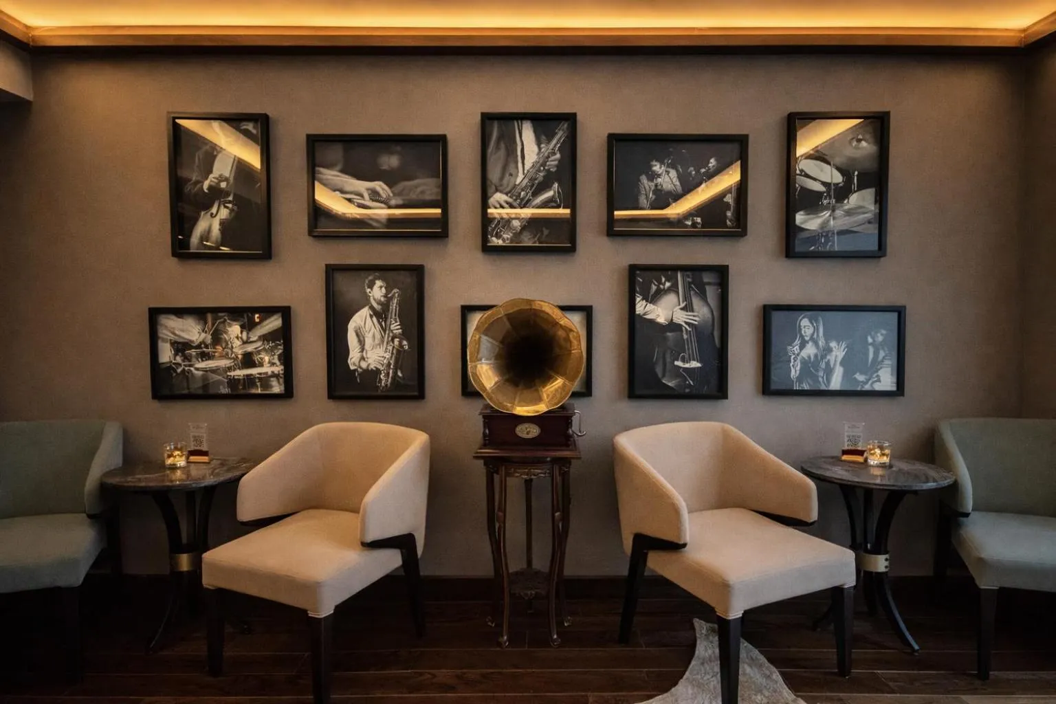 Lounge or bar in Regnum Bansko Ski Hotel & SPA