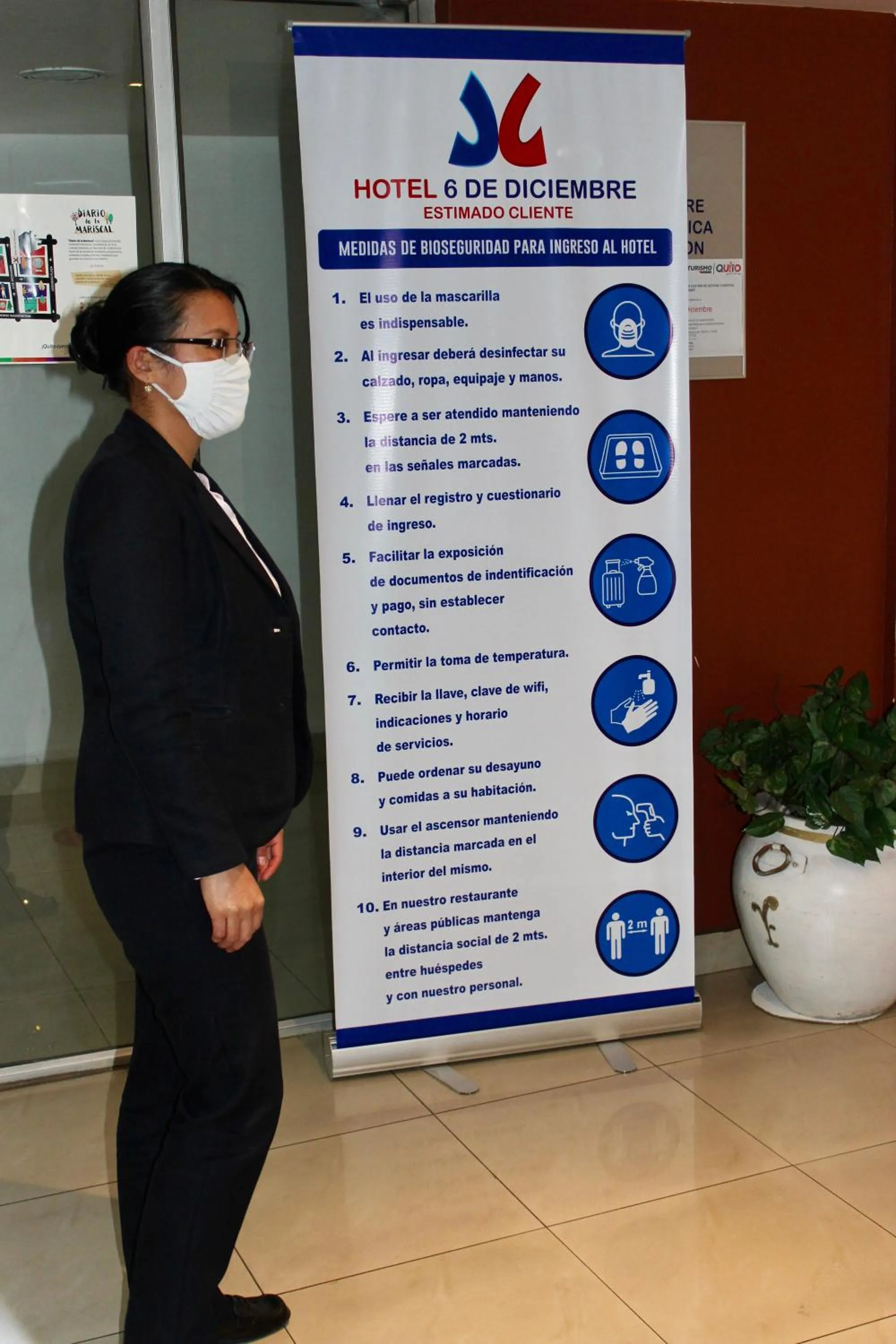 Lobby or reception in Hotel 6 De Diciembre