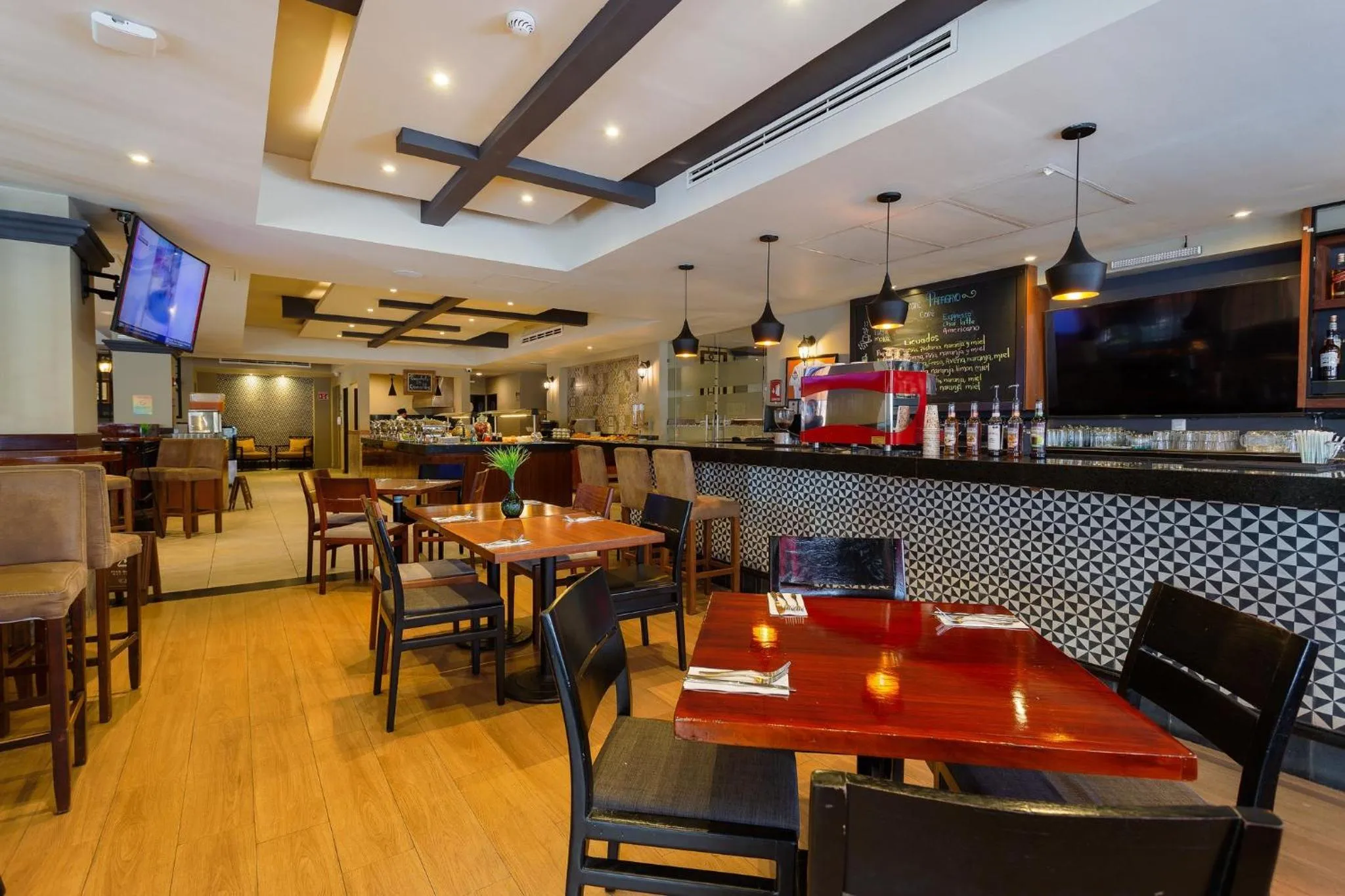 Restaurant/places to eat in Gamma Mazatlan The Inn At Centro Historico