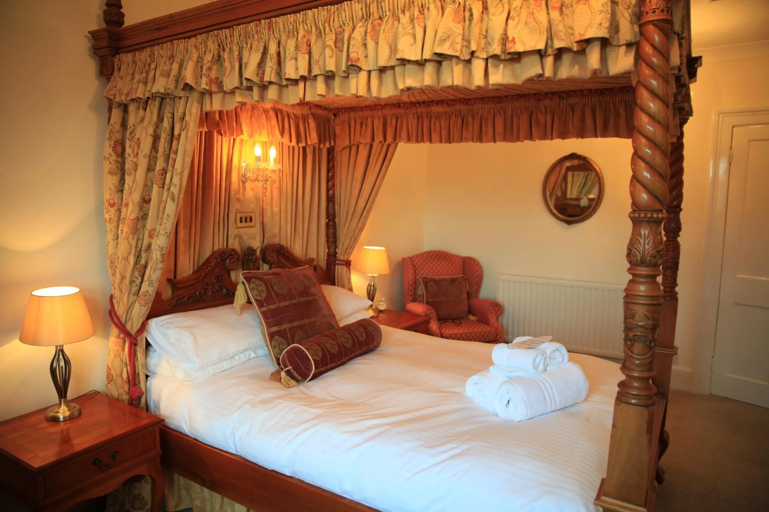 Bedroom, Bed in The Bonnicott Hotel Lynmouth
