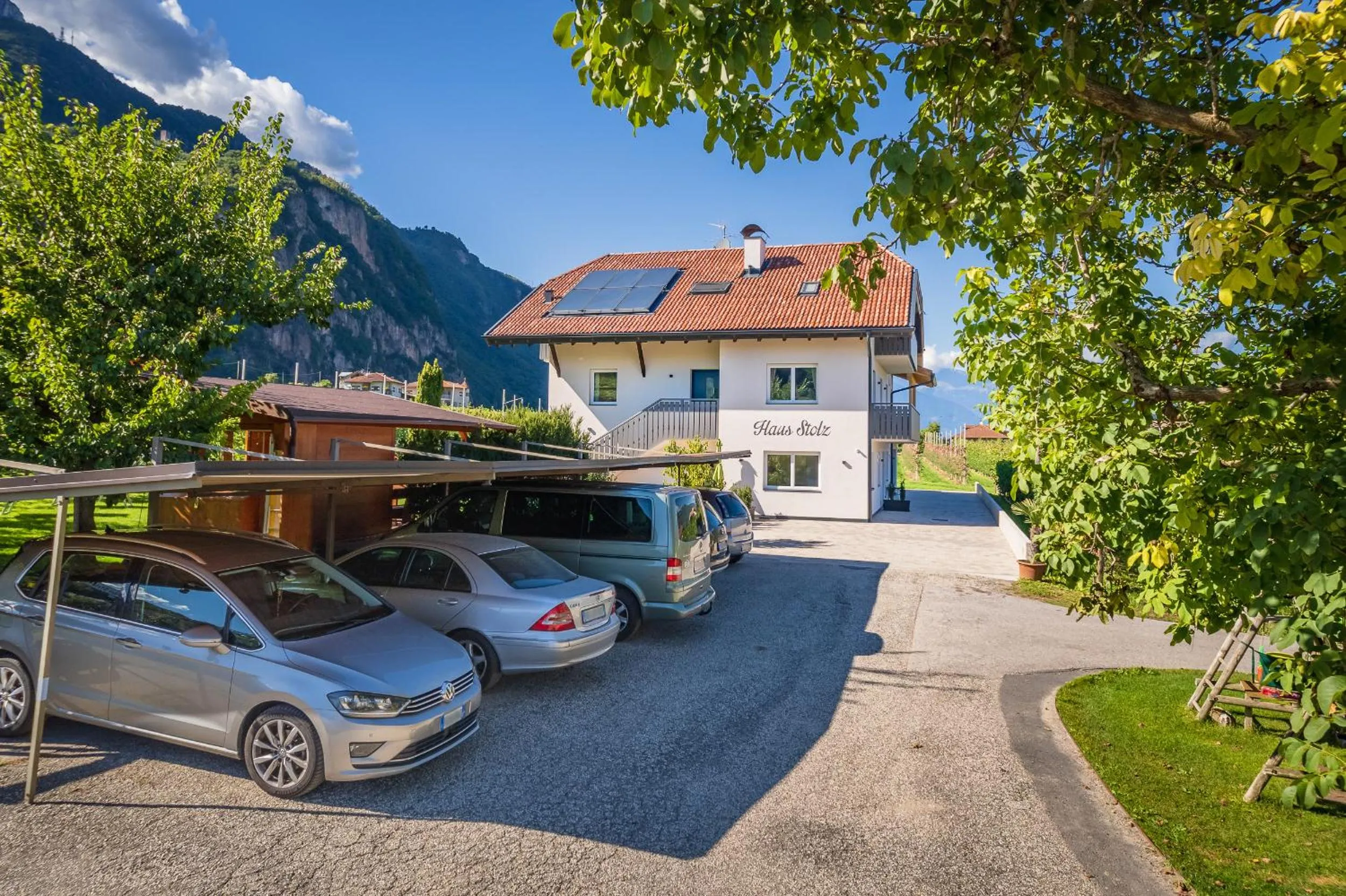 Property building in Haus Stolz