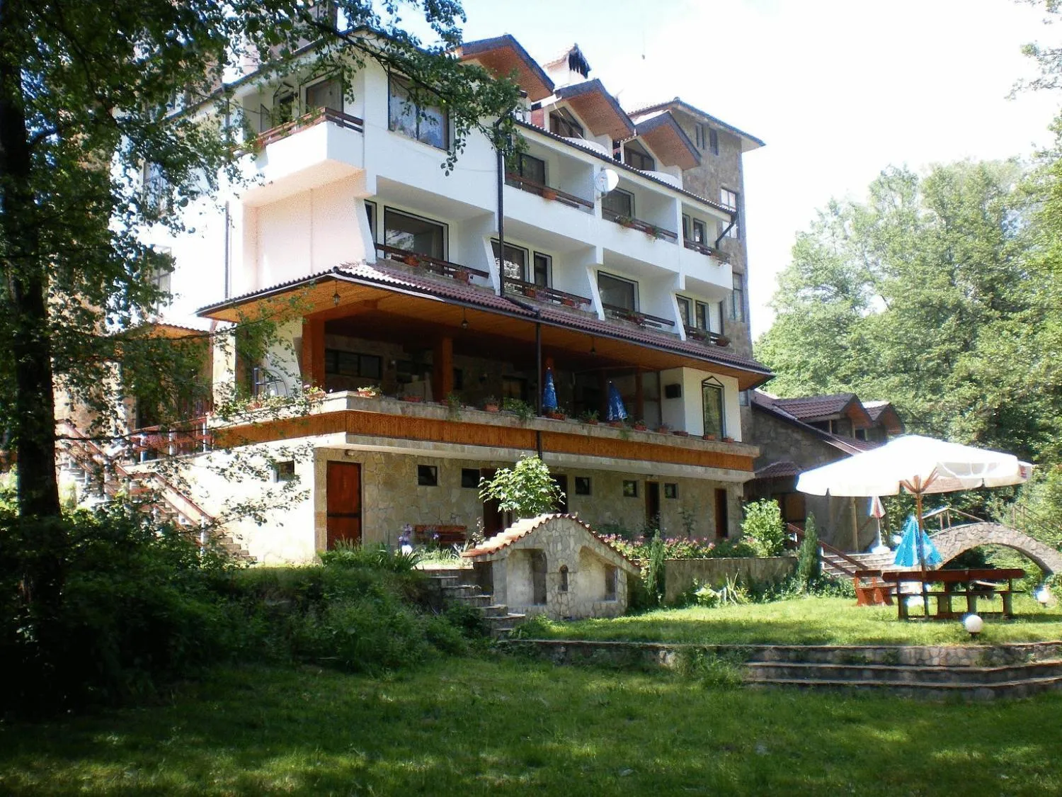 Garden view in Hotel Paradise Place