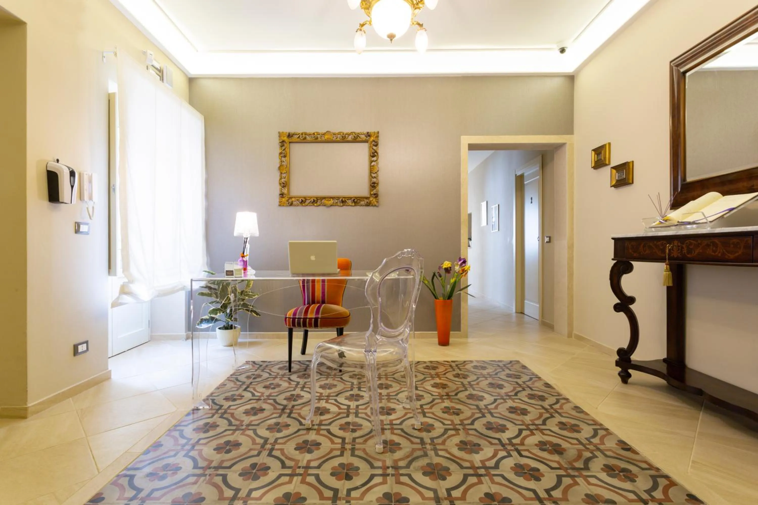 Lobby or reception in Maecò Ortigia B&B - Hospitality & Charming Rooms
