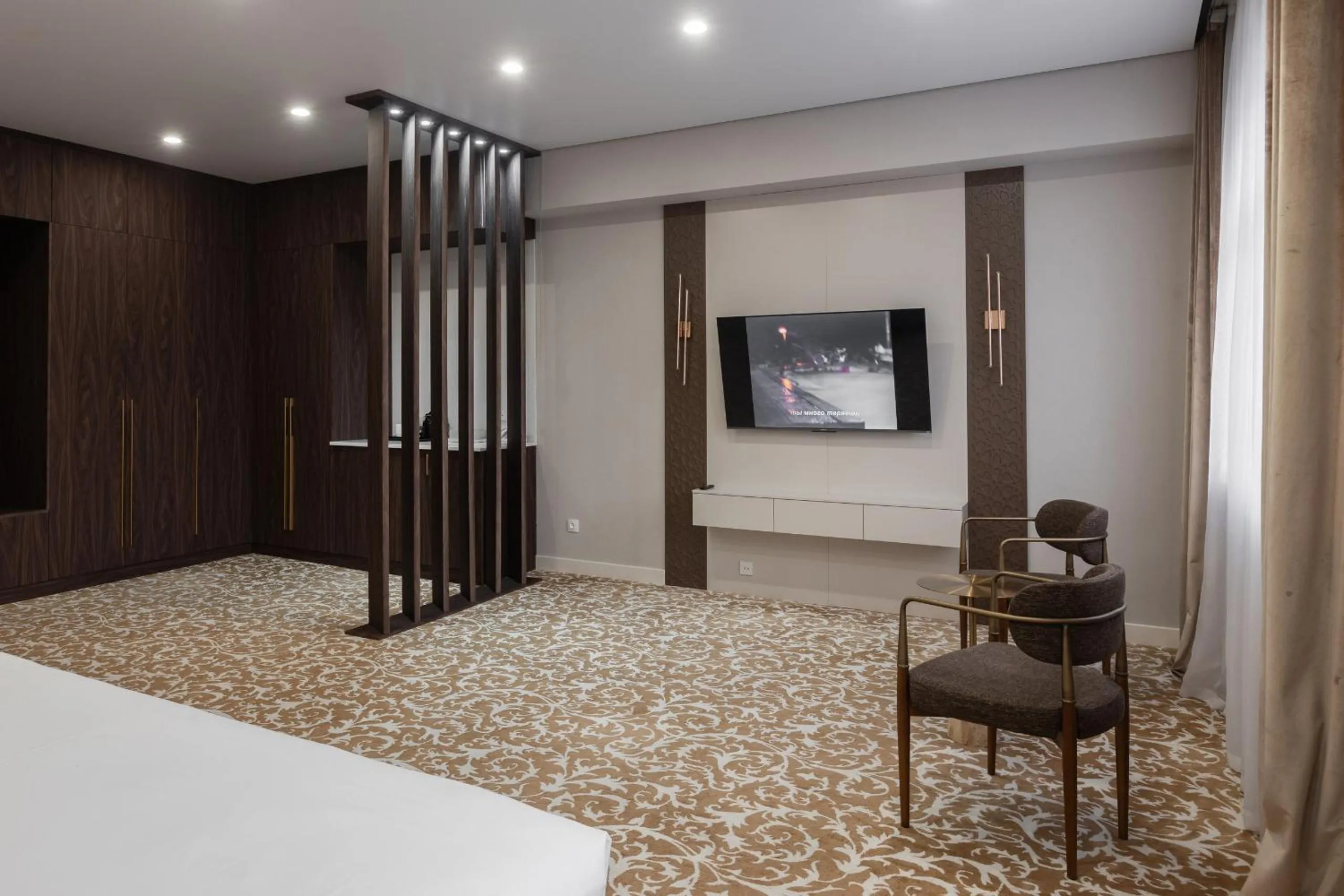 Photo of the whole room, Bed in Boutique Hotel Tomiris