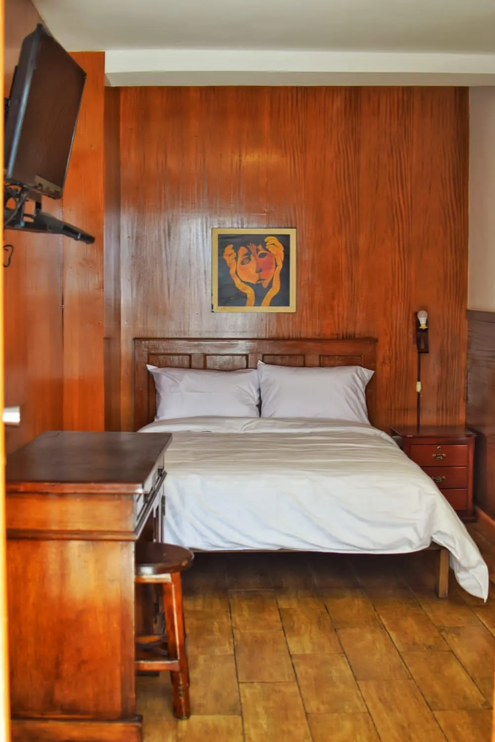 Bedroom, Bed in Hotel Ambassador