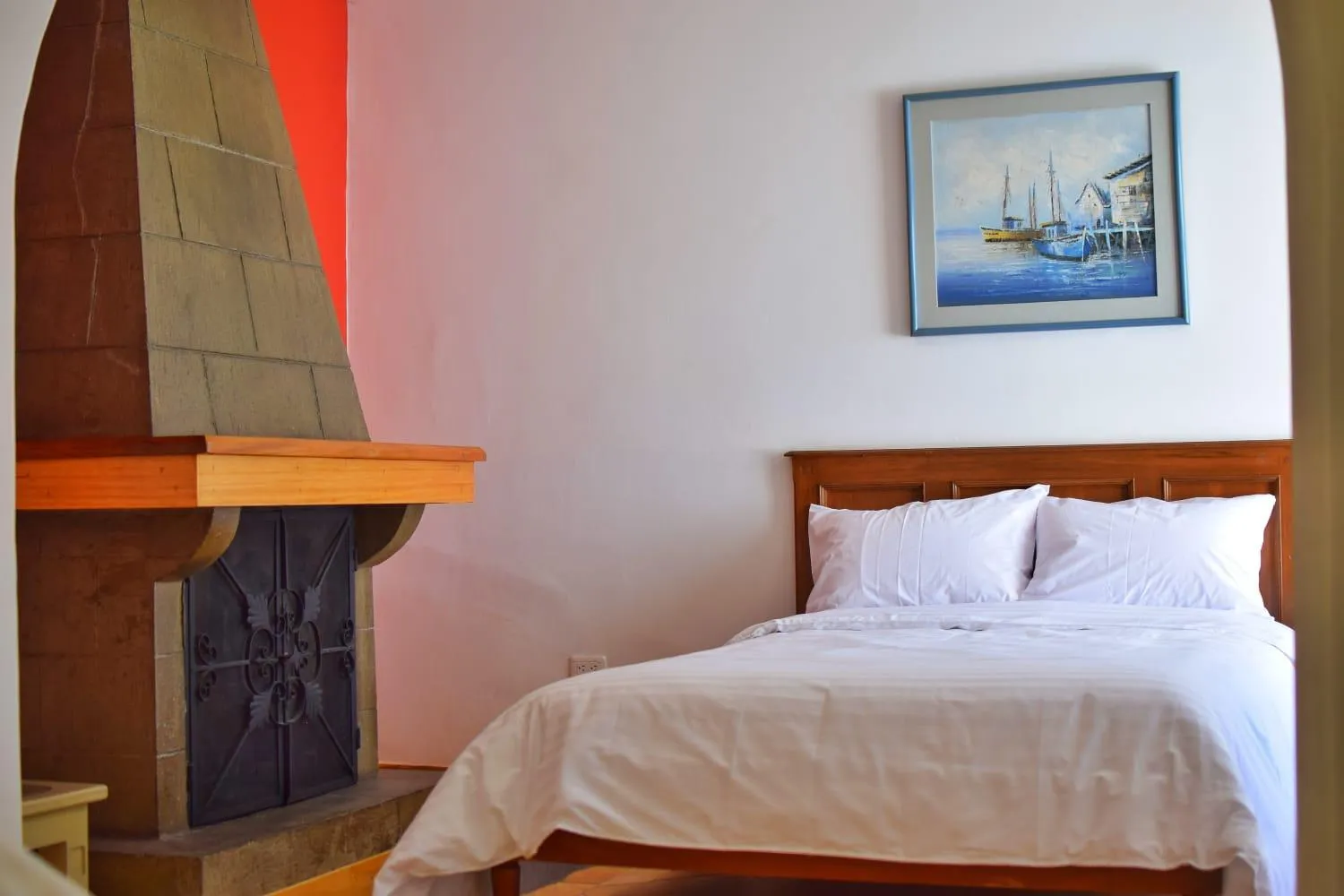 Bedroom, Bed in Hotel Ambassador