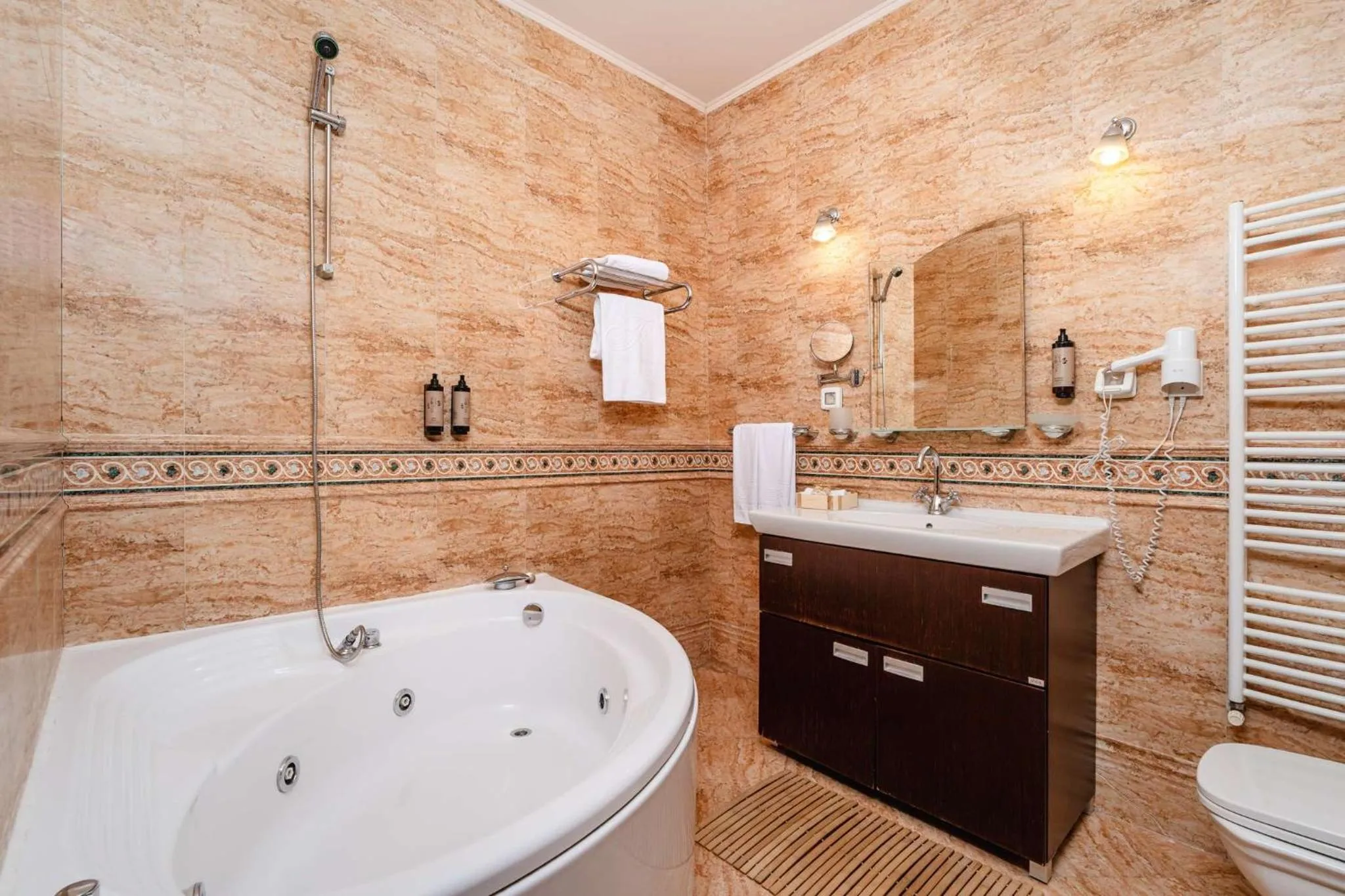 Bathroom in Festa Winter Palace Hotel