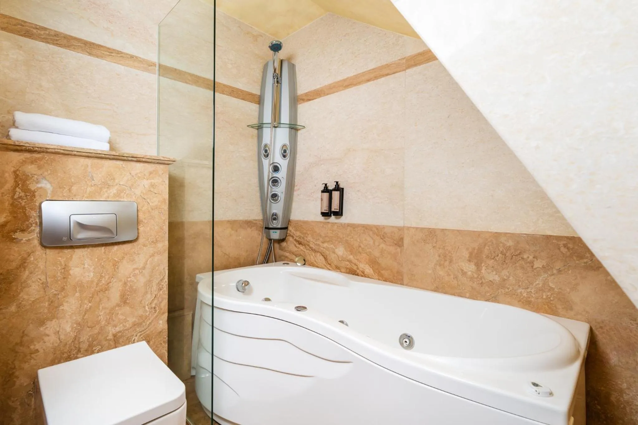 Bathroom in Festa Winter Palace Hotel