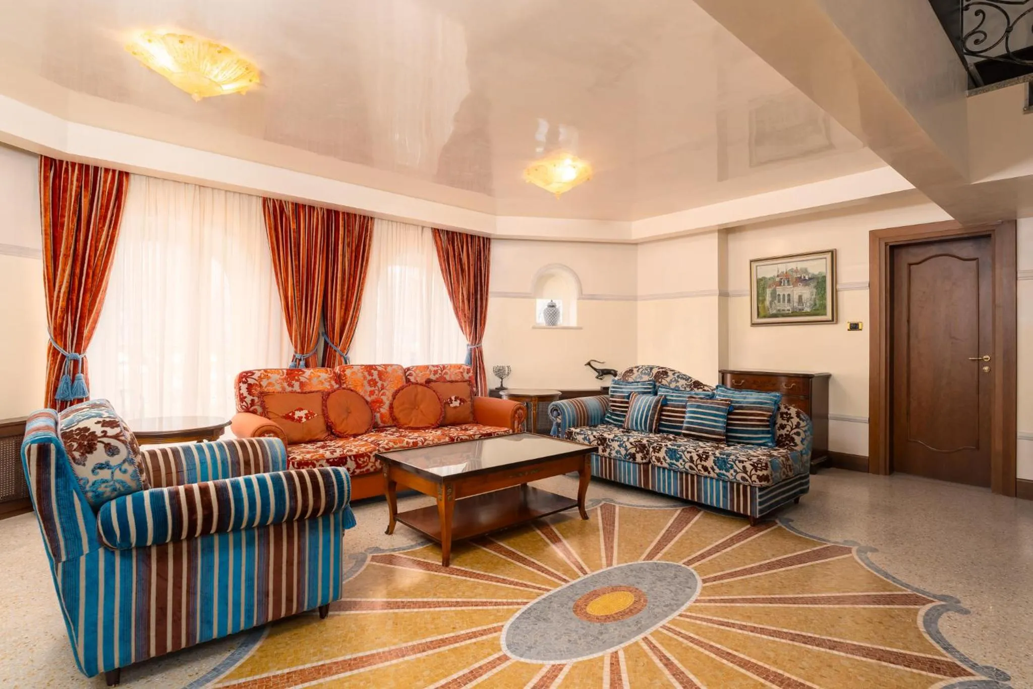 Seating area in Festa Winter Palace Hotel