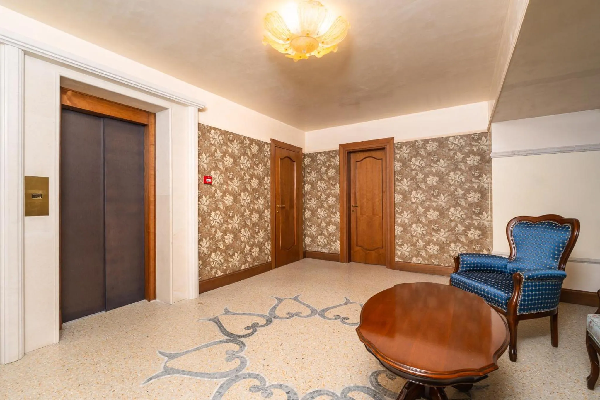 Area and facilities in Festa Winter Palace Hotel