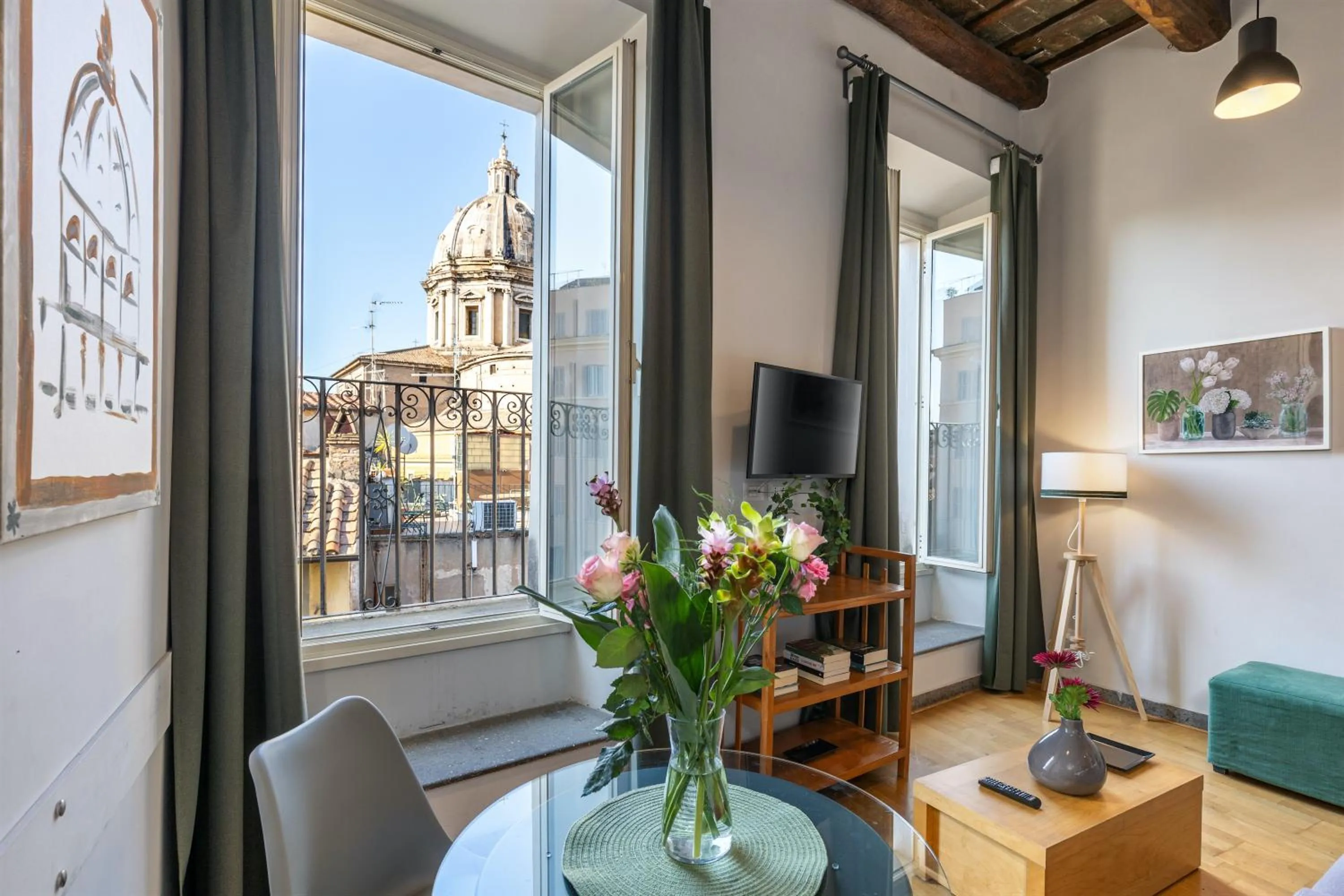 View (from property/room) in Rome as you feel - Grotta Pinta apartments
