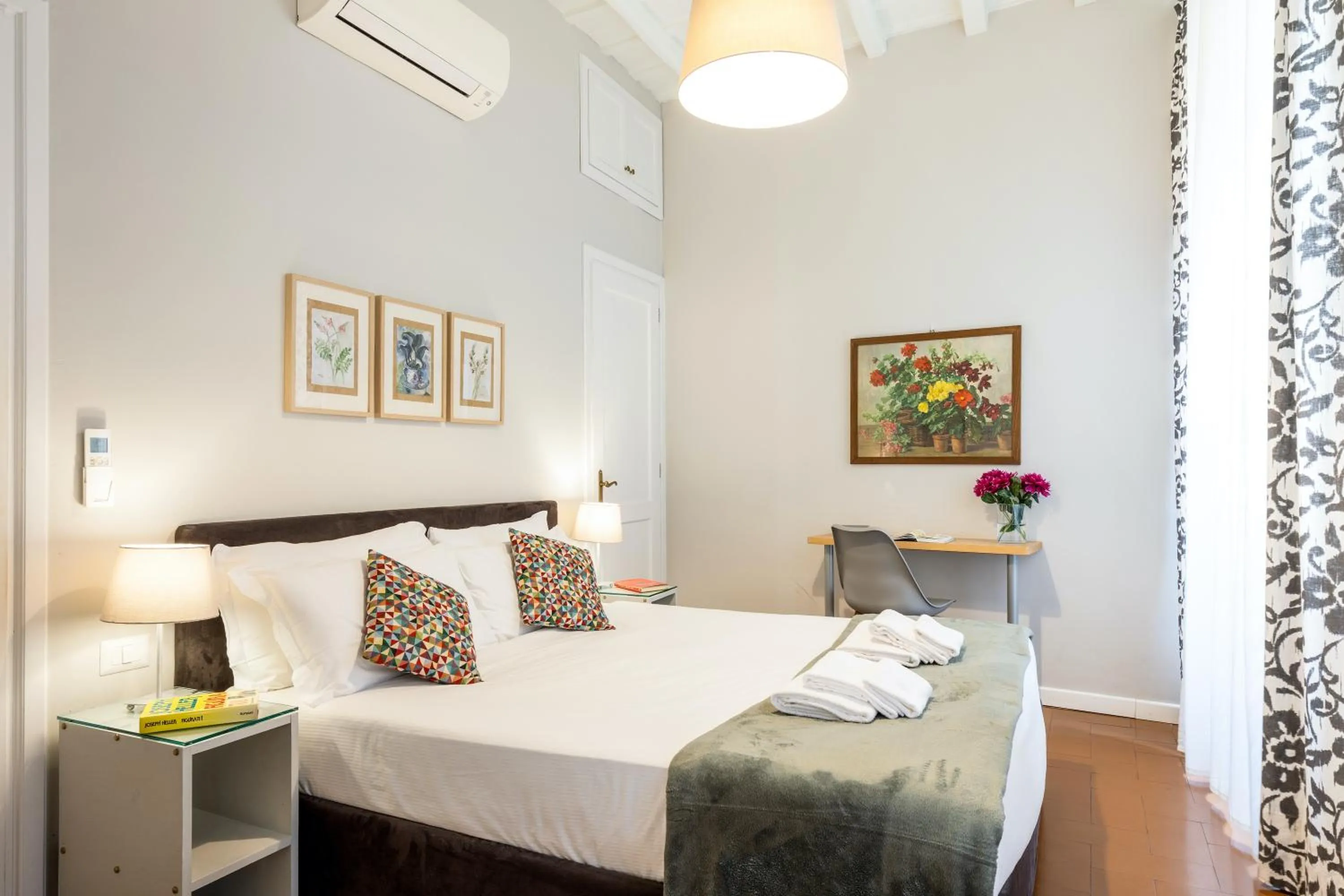 Bedroom, Bed in Rome as you feel - Grotta Pinta apartments