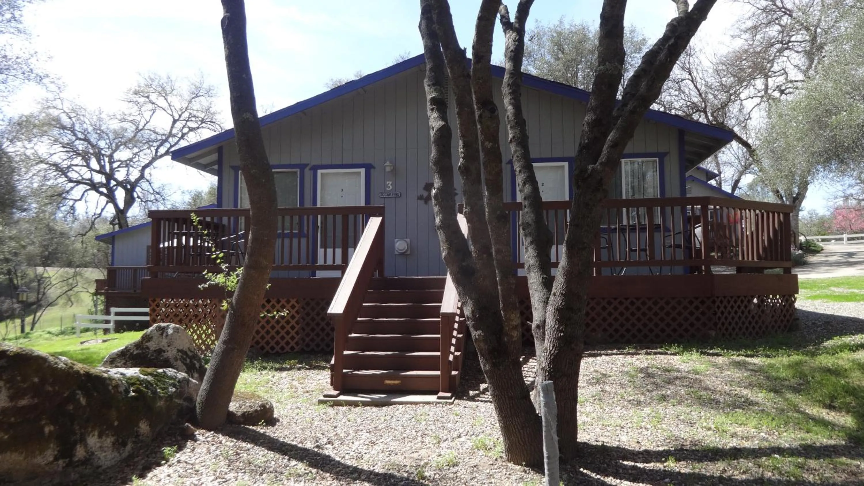 Property building in Little Valley Inn