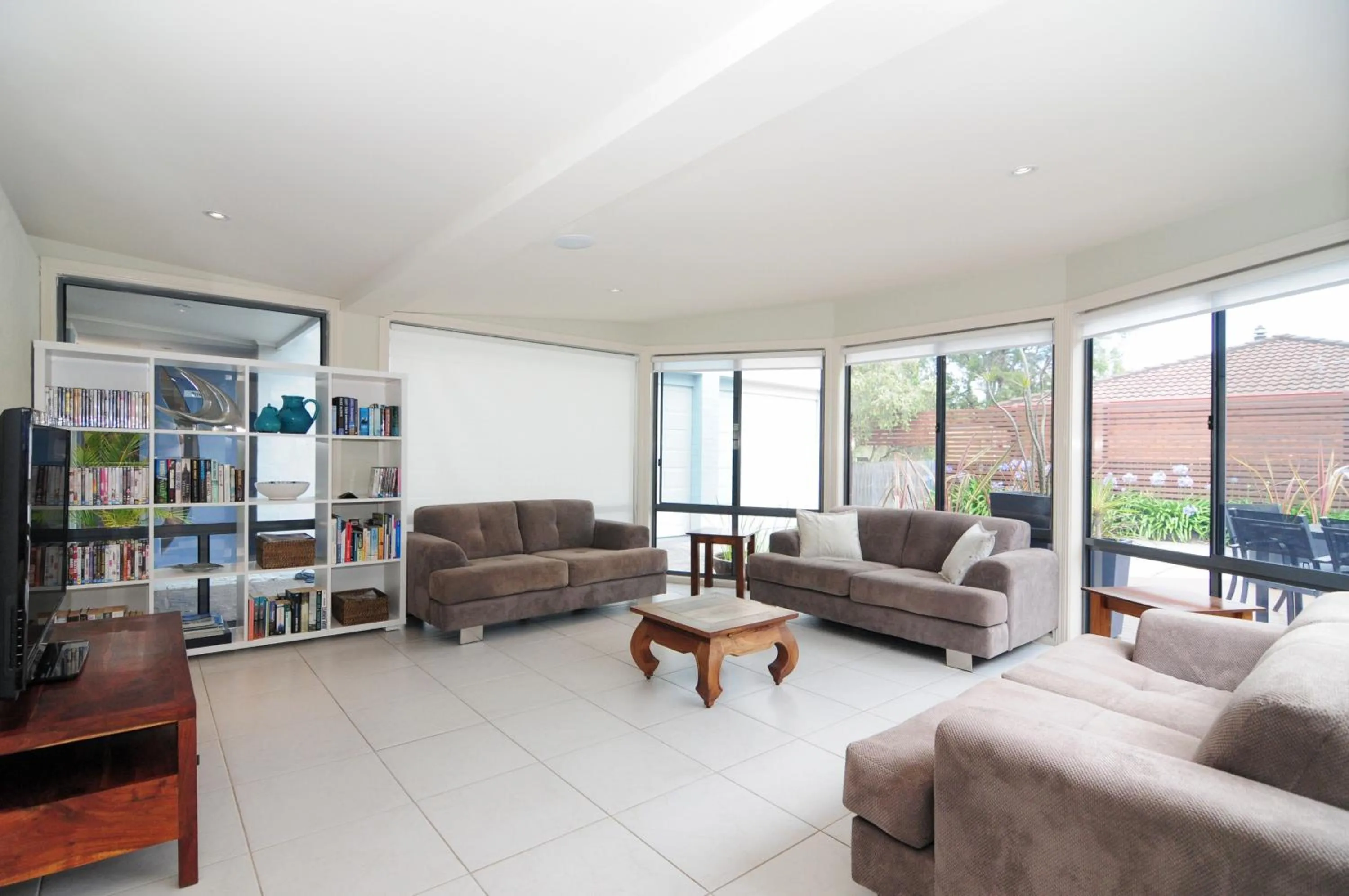 Communal lounge/ TV room in CeeSpray - Accommodation in Huskisson - Jervis Bay