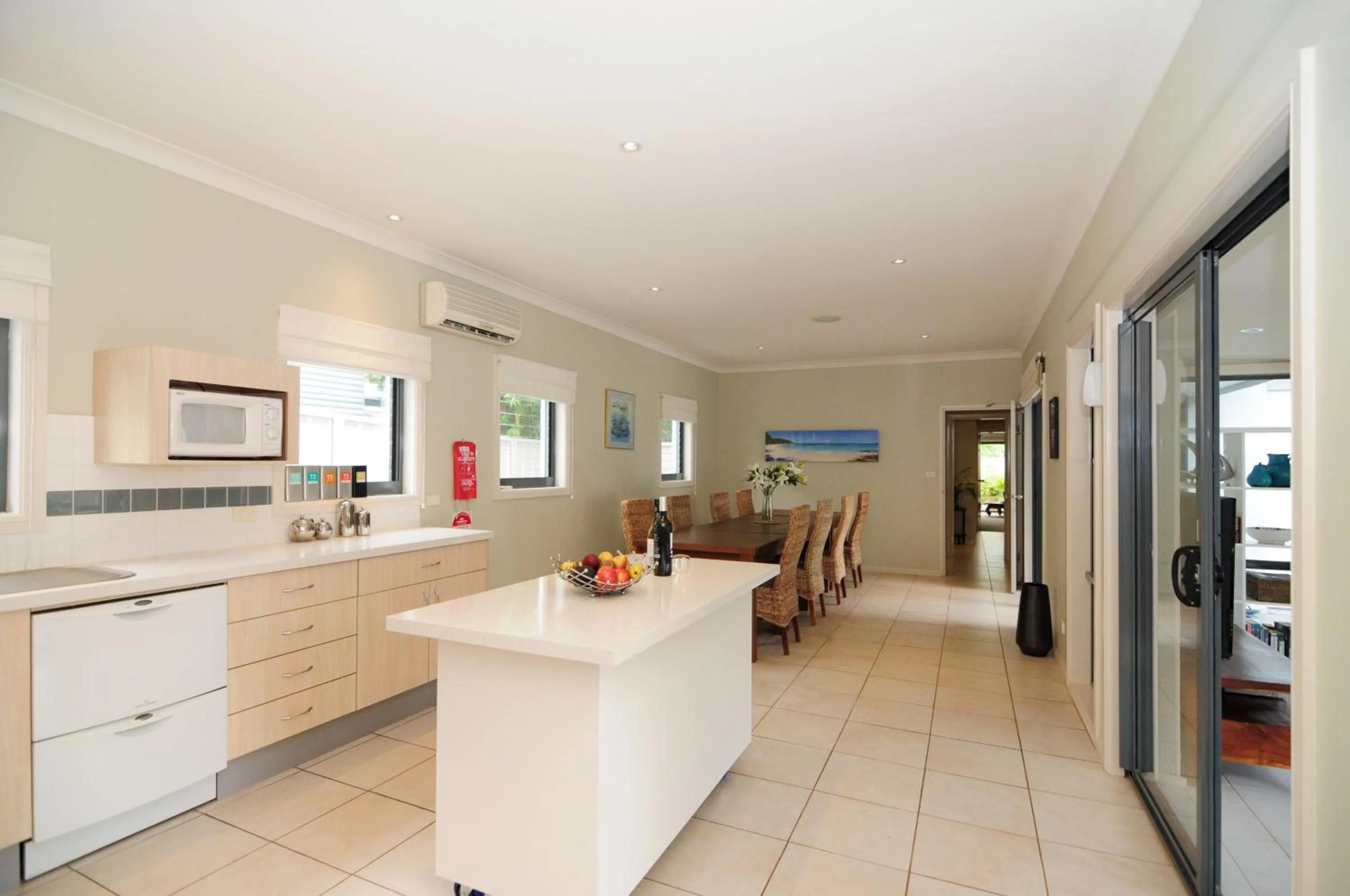 Communal kitchen in CeeSpray - Accommodation in Huskisson - Jervis Bay