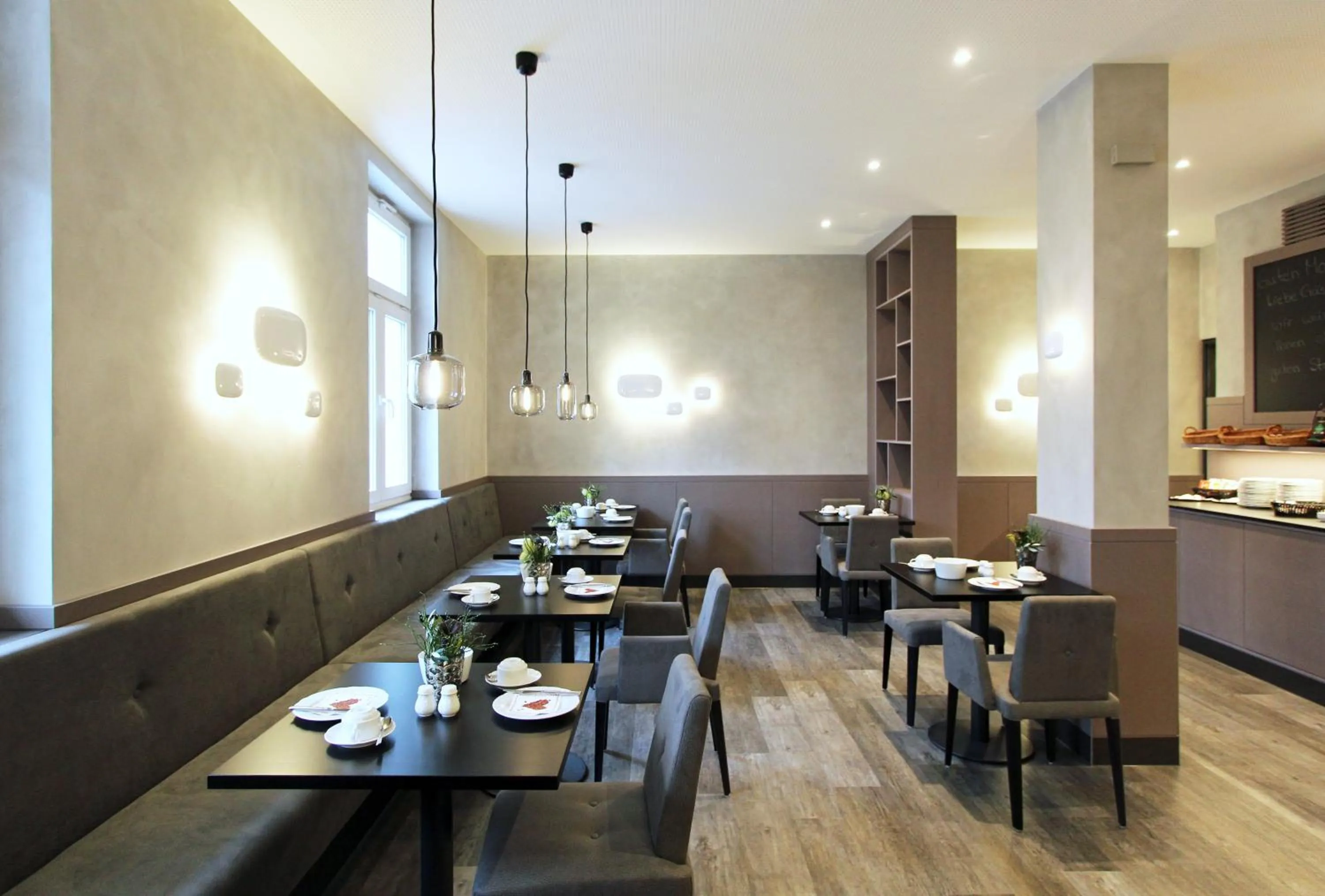 Buffet breakfast in Hotel Stadt Tuttlingen