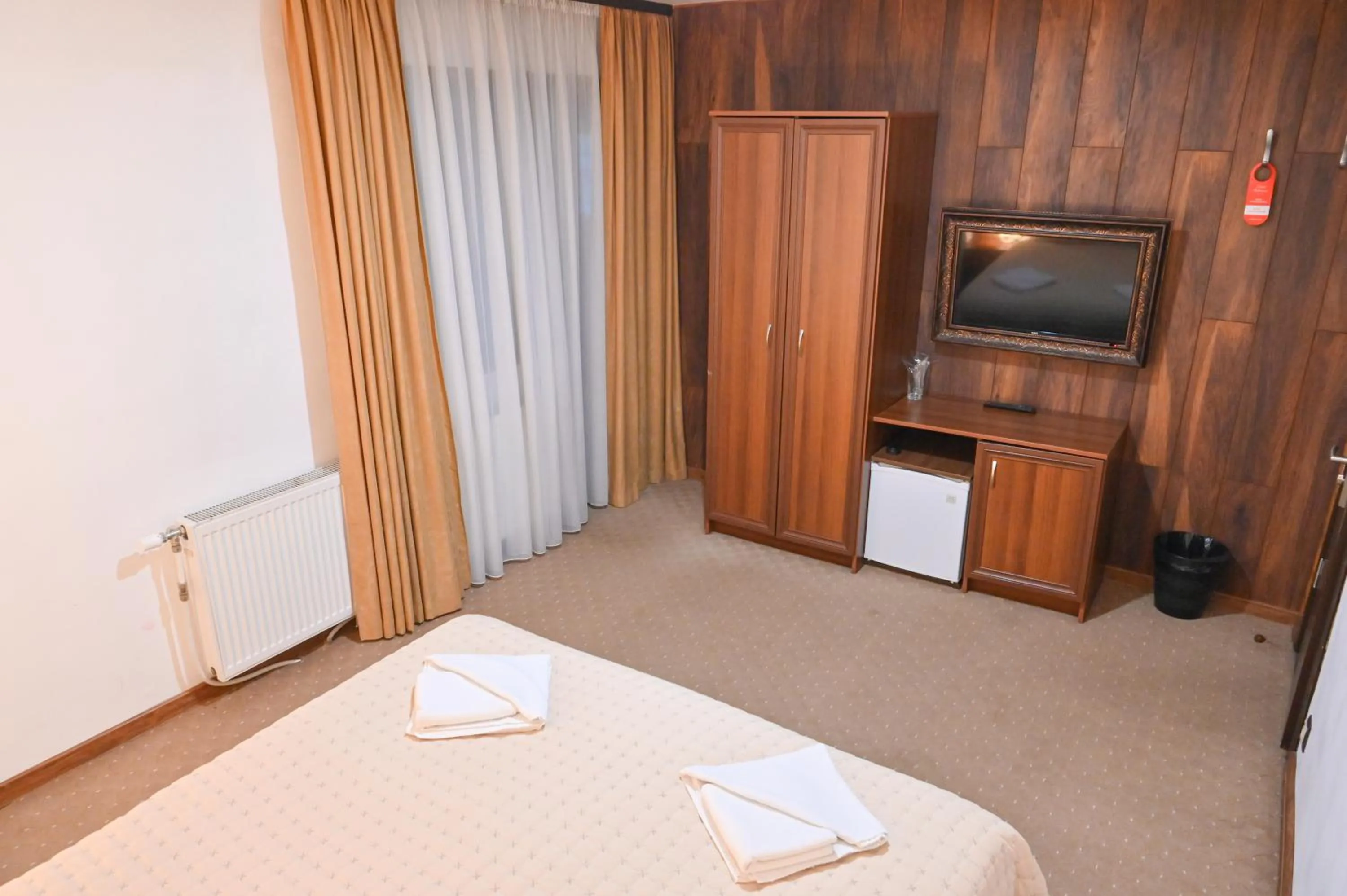 Bed in Hotel Rothmans-Breakfast - Free parking - Lobby