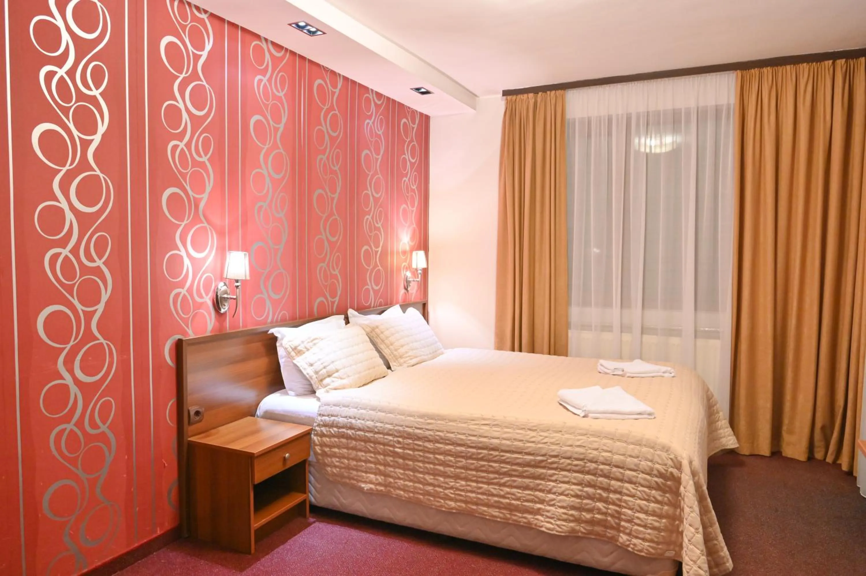 Bed in Hotel Rothmans-Breakfast - Free parking - Lobby