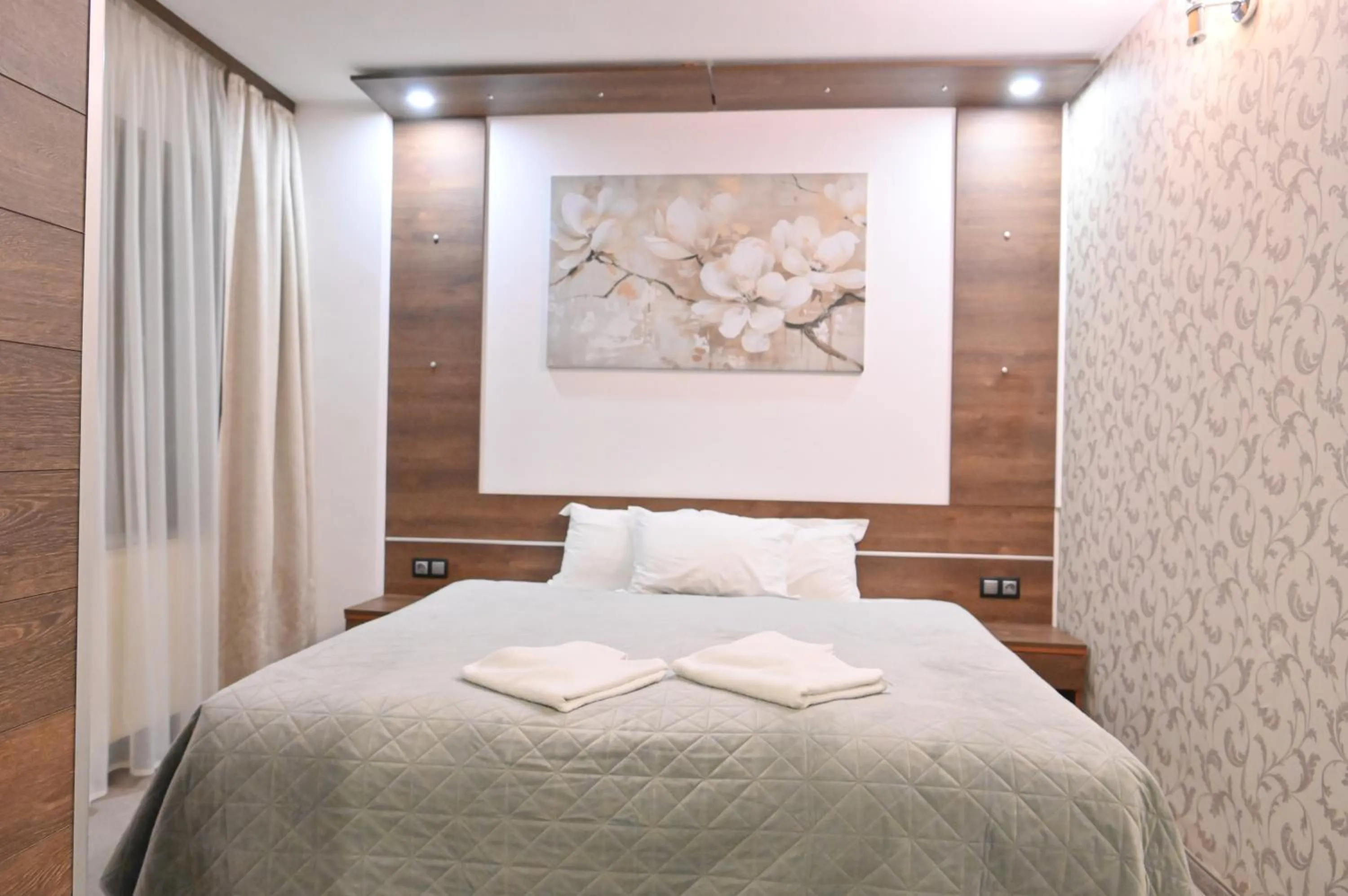 Bed in Hotel Rothmans-Breakfast - Free parking - Lobby