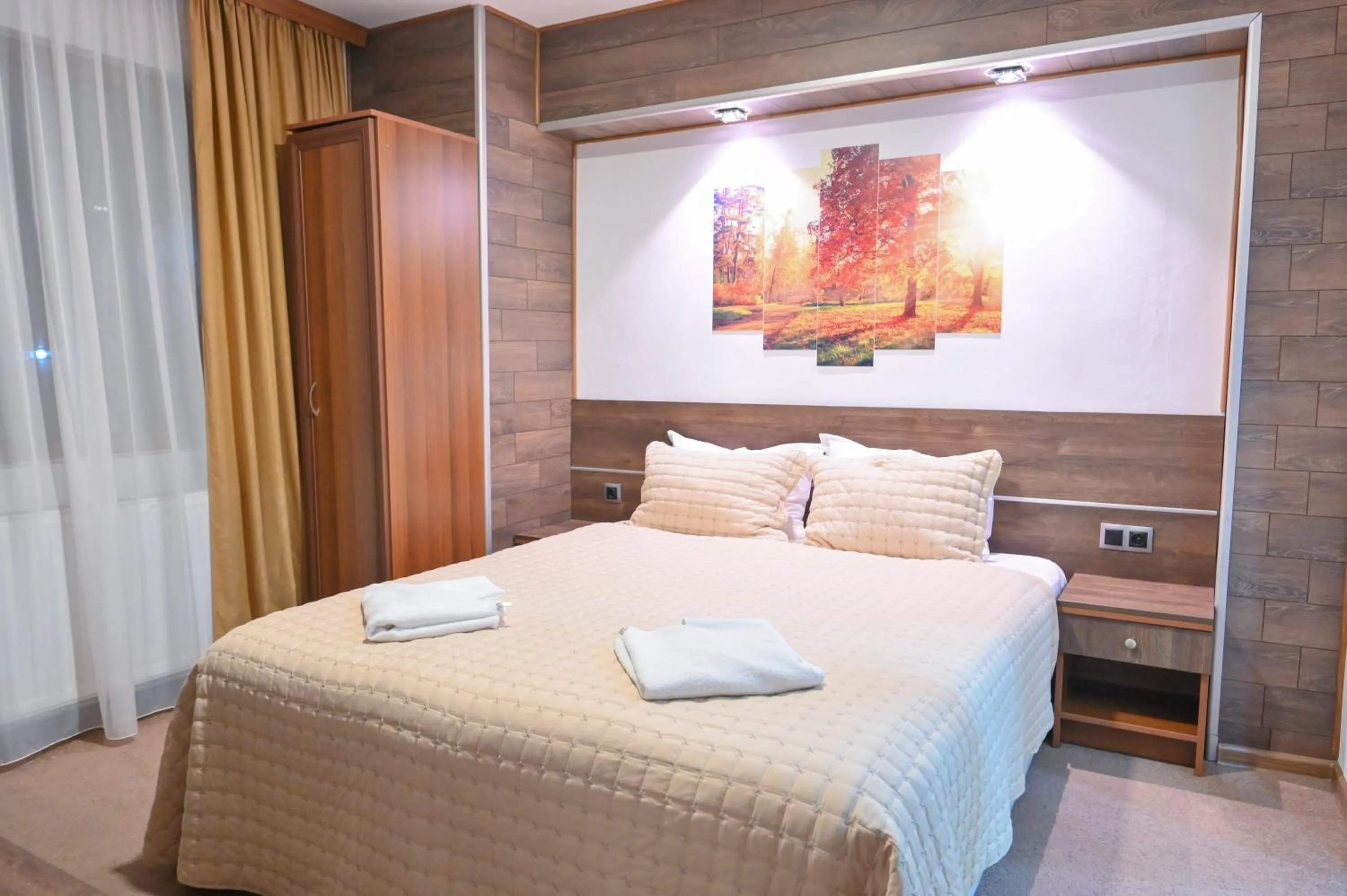 Bed in Hotel Rothmans-Breakfast - Free parking - Lobby