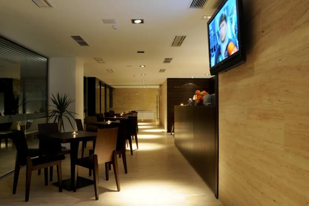 Lounge or bar in Aparthotel Aspen