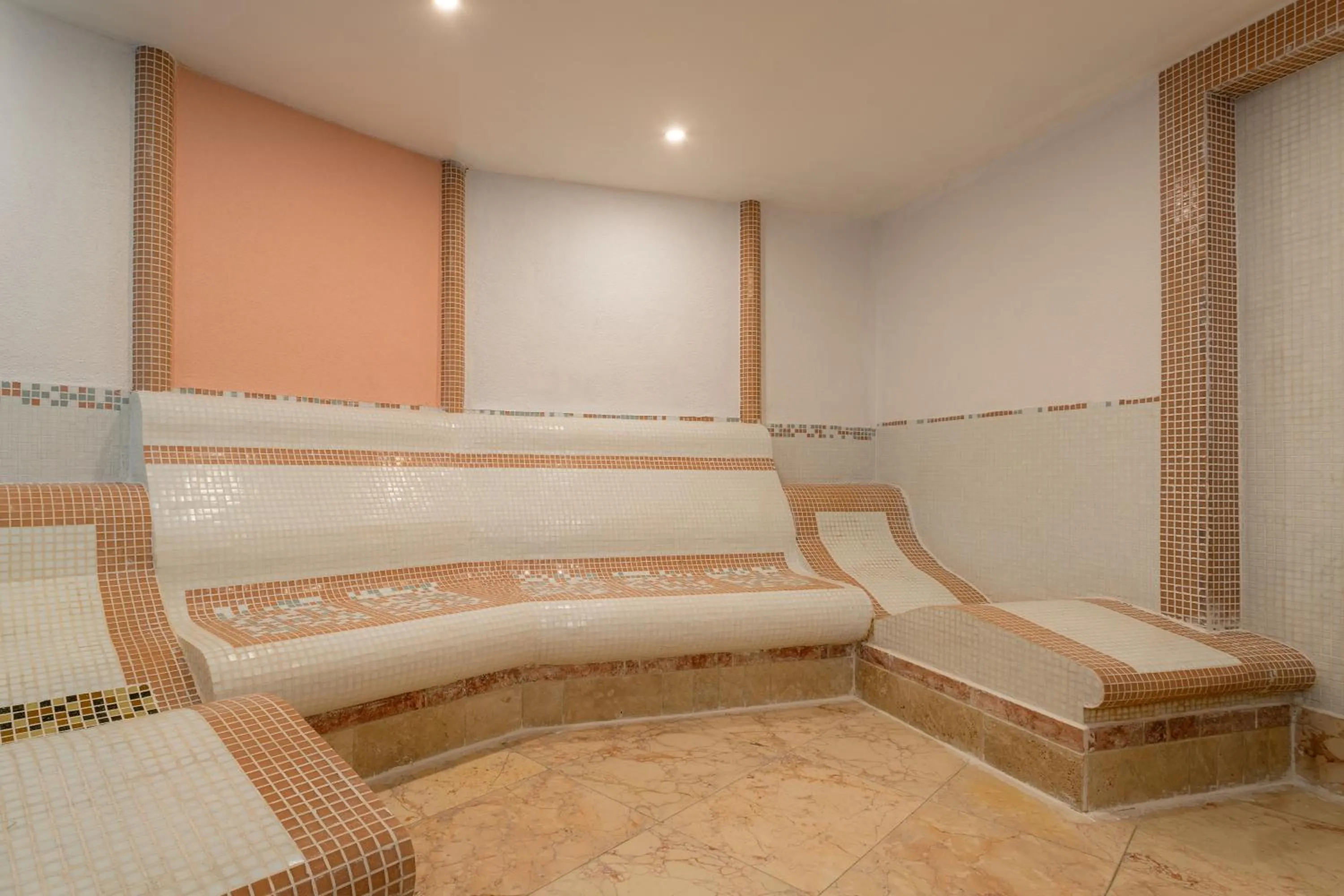 Spa and wellness centre/facilities in MPM Hotel Sport Ski-in, Ski-out