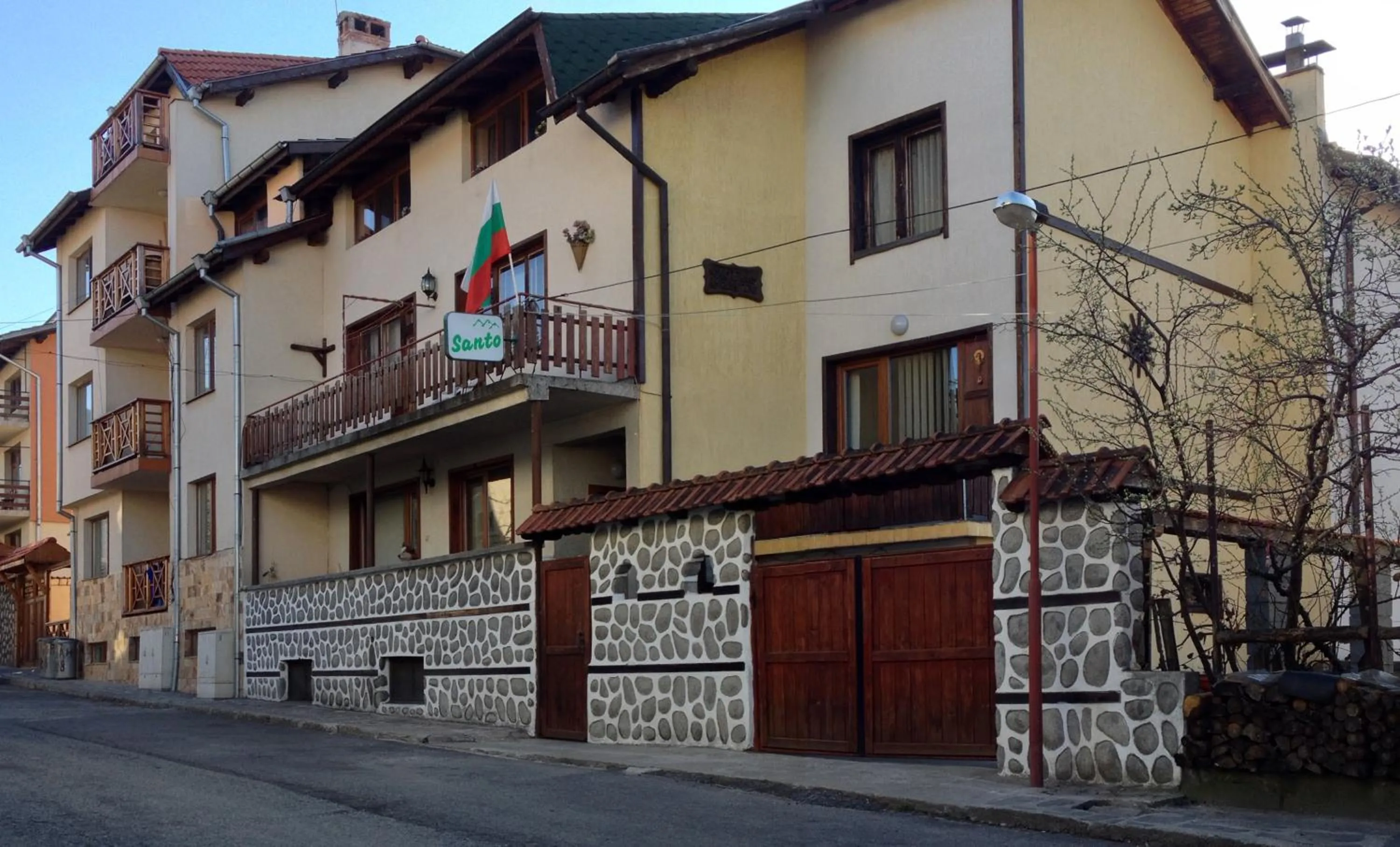 Property building in Family Hotel Santo Bansko