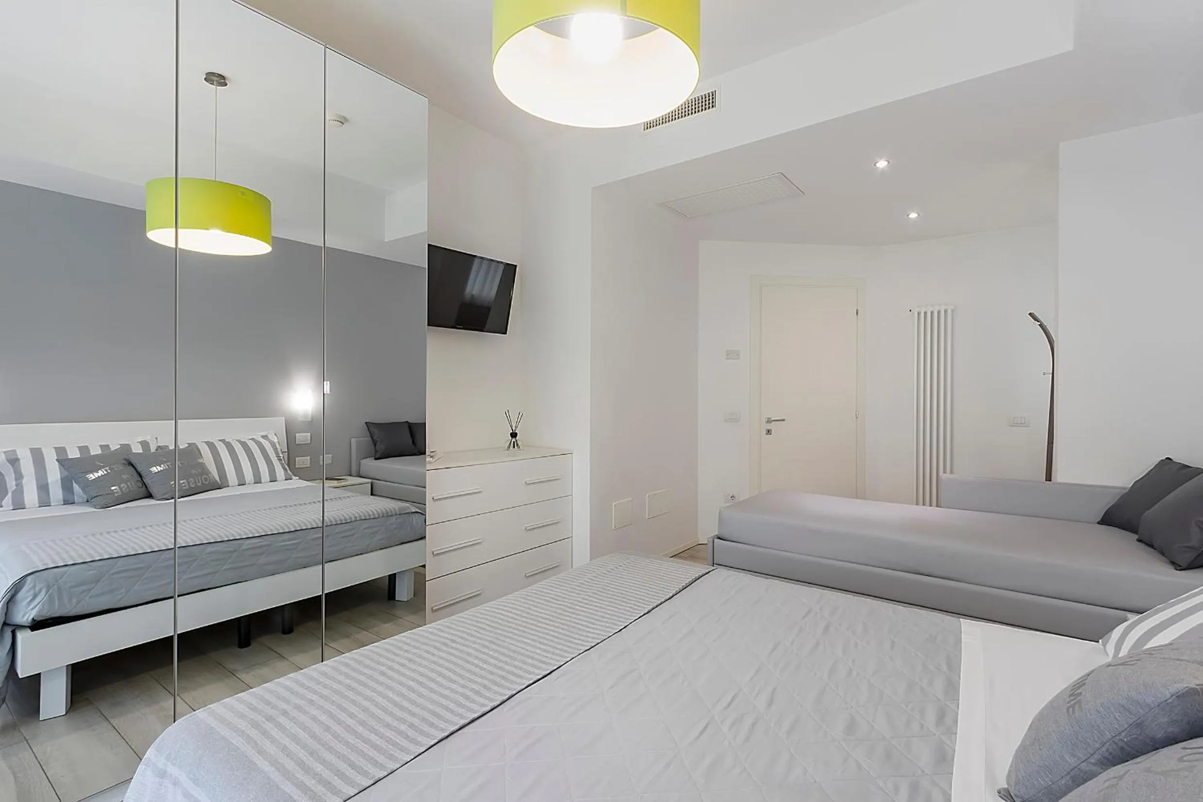 Bed in Residence Armony