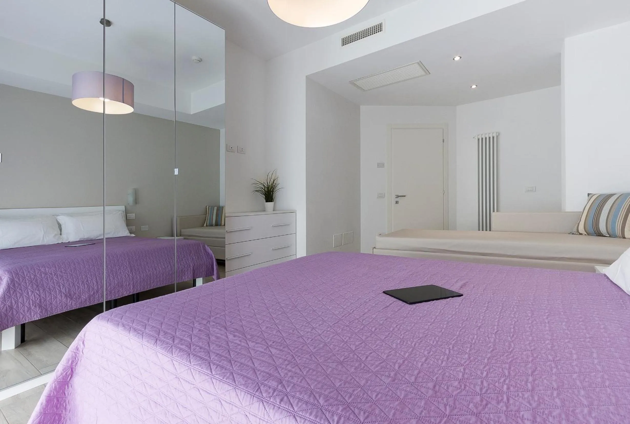 Bed in Residence Armony