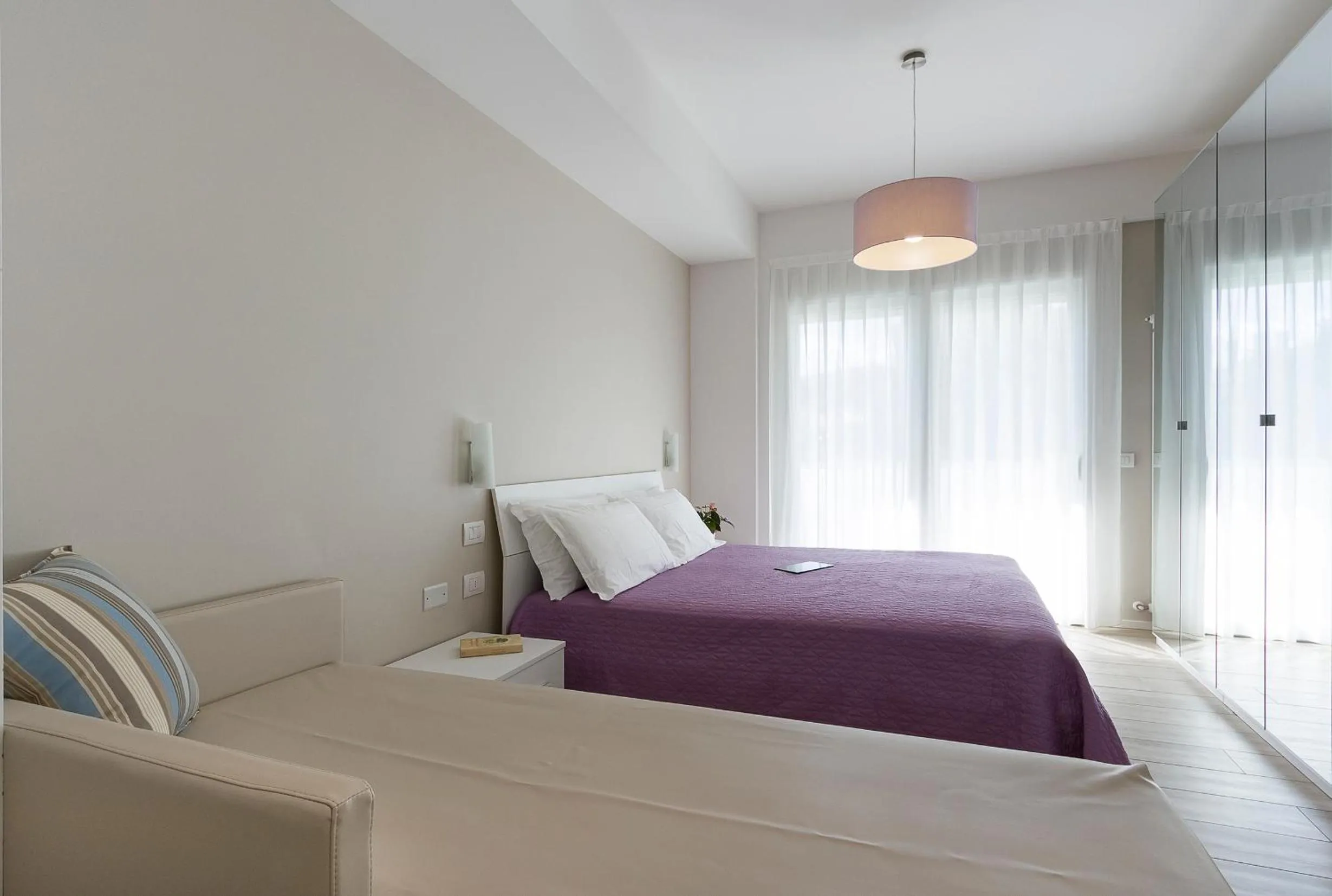 Bed in Residence Armony