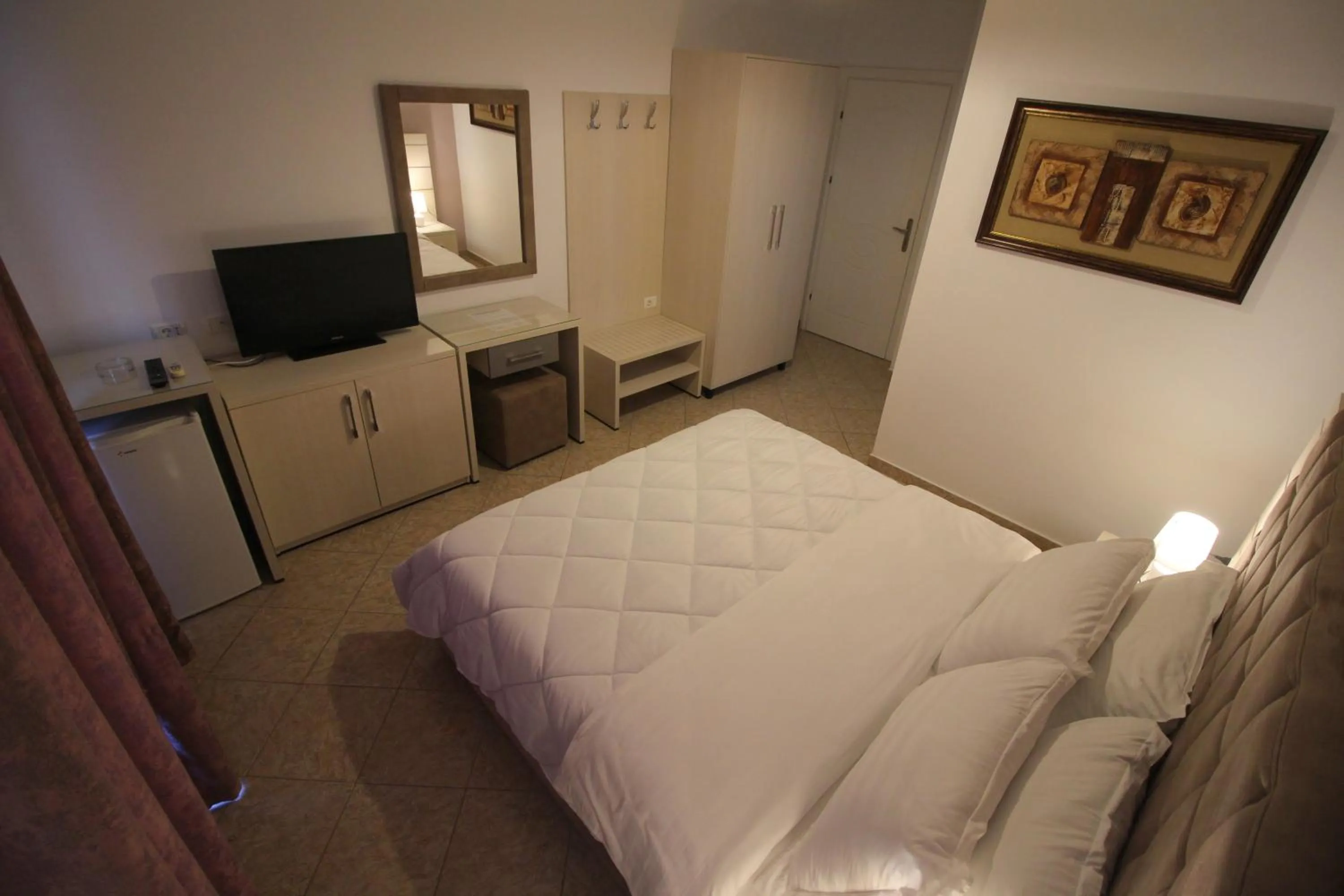 TV and multimedia, Bed in Julia Hotel