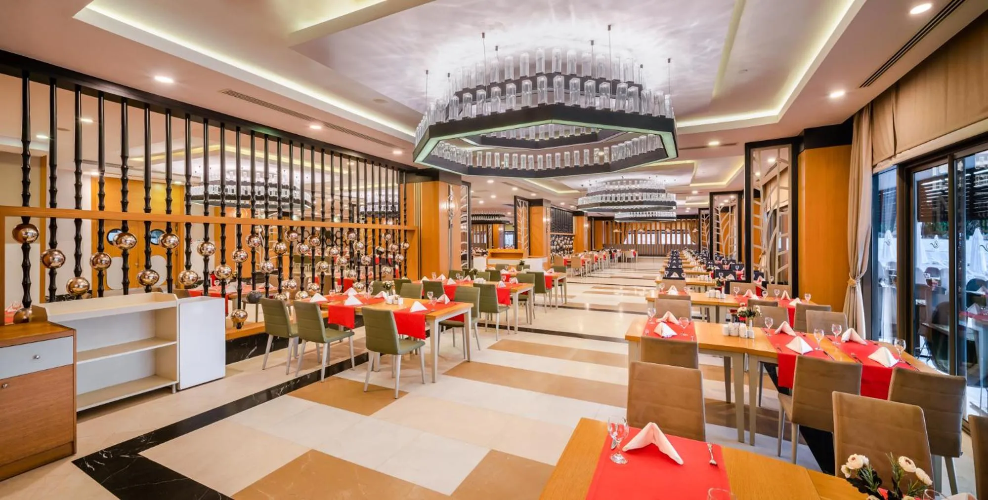 Restaurant/places to eat in Sensitive Premium Resort & Spa