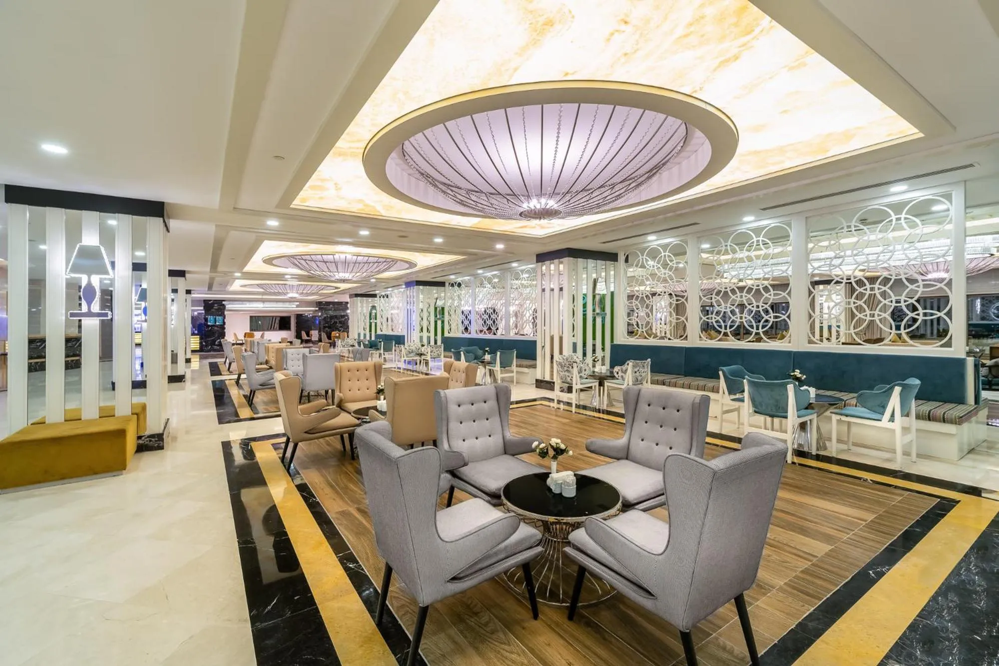 Restaurant/places to eat in Sensitive Premium Resort & Spa