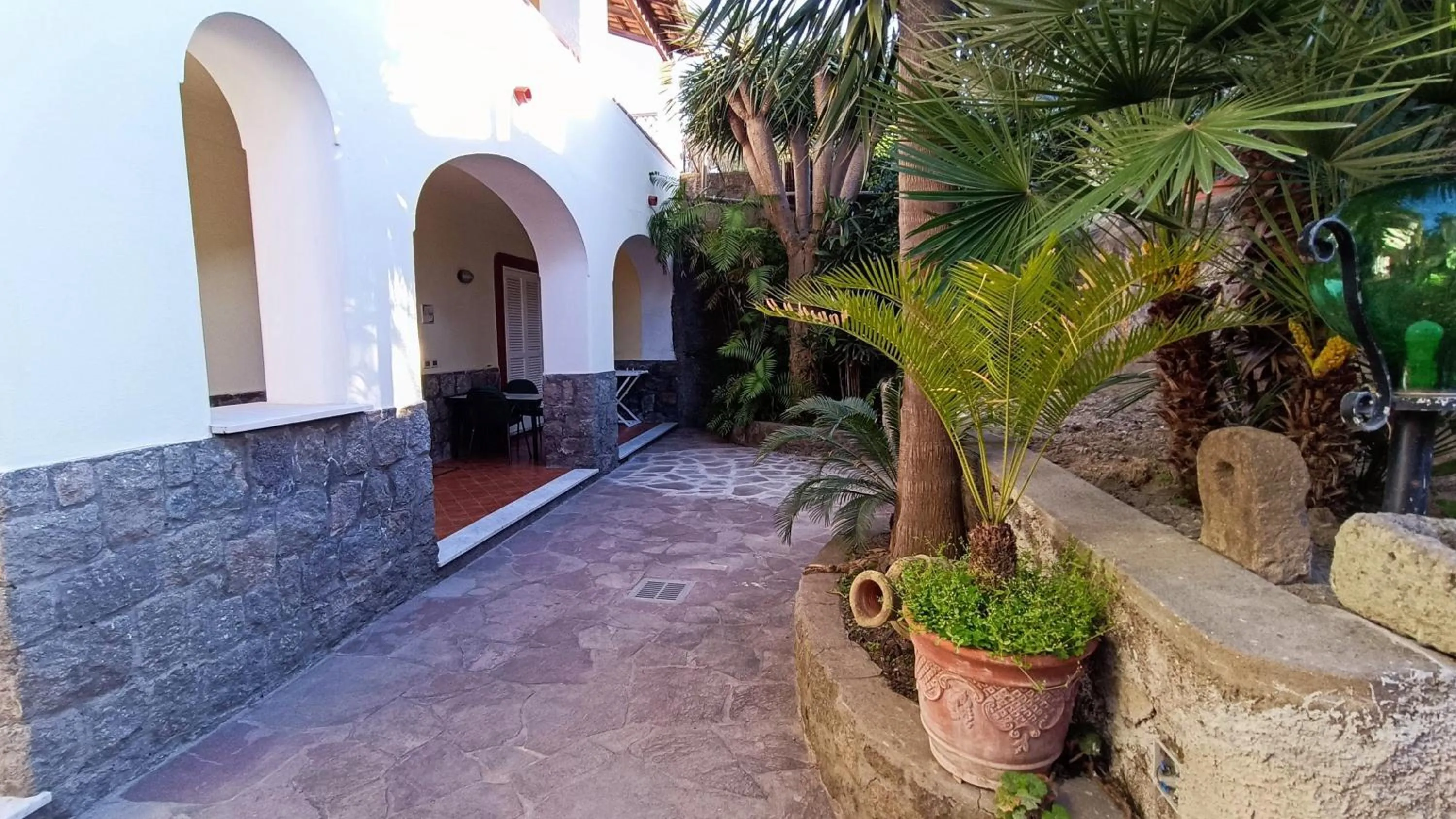 Facade/entrance in Residence Villa Cristina