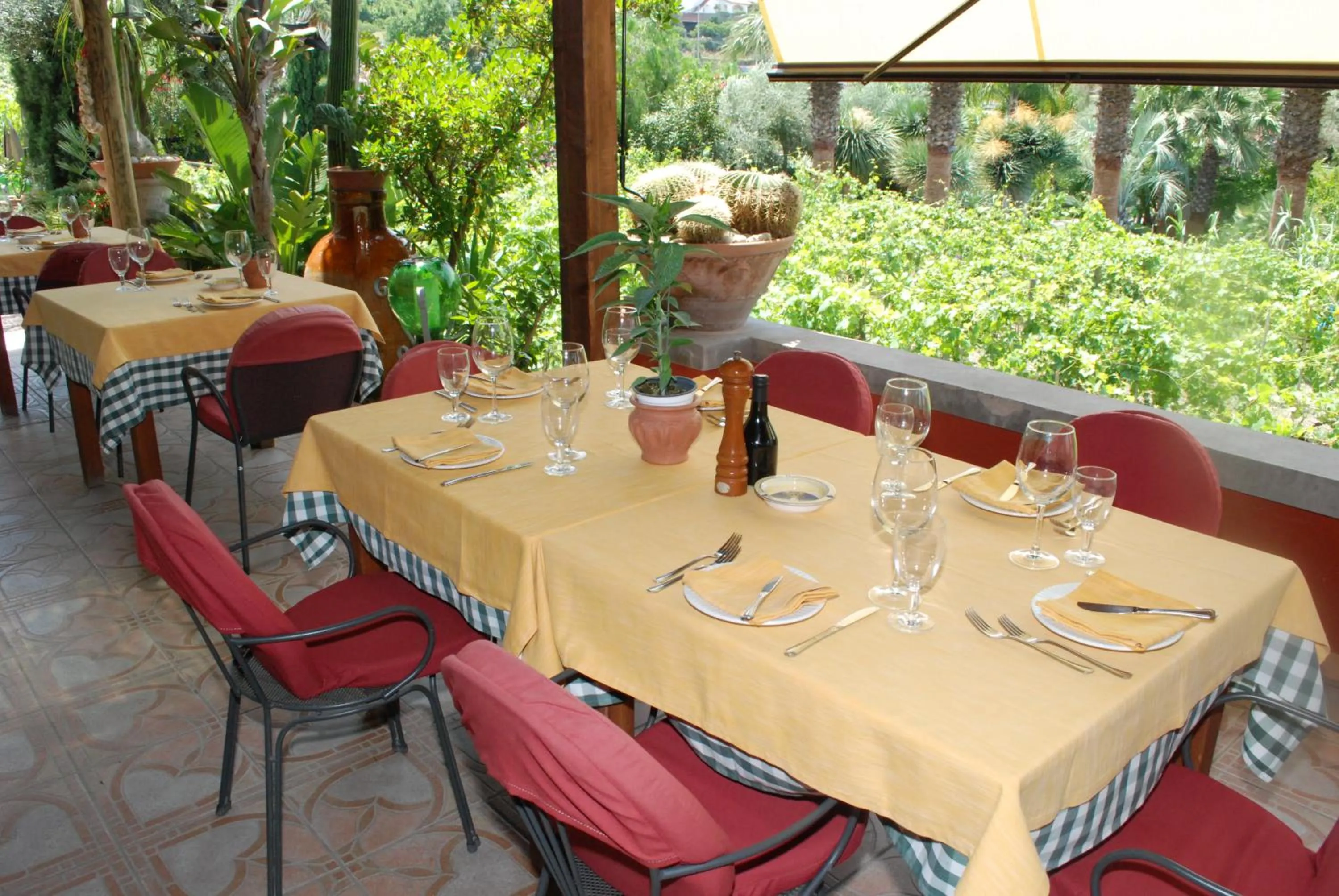 Restaurant/places to eat in Residence Villa Cristina